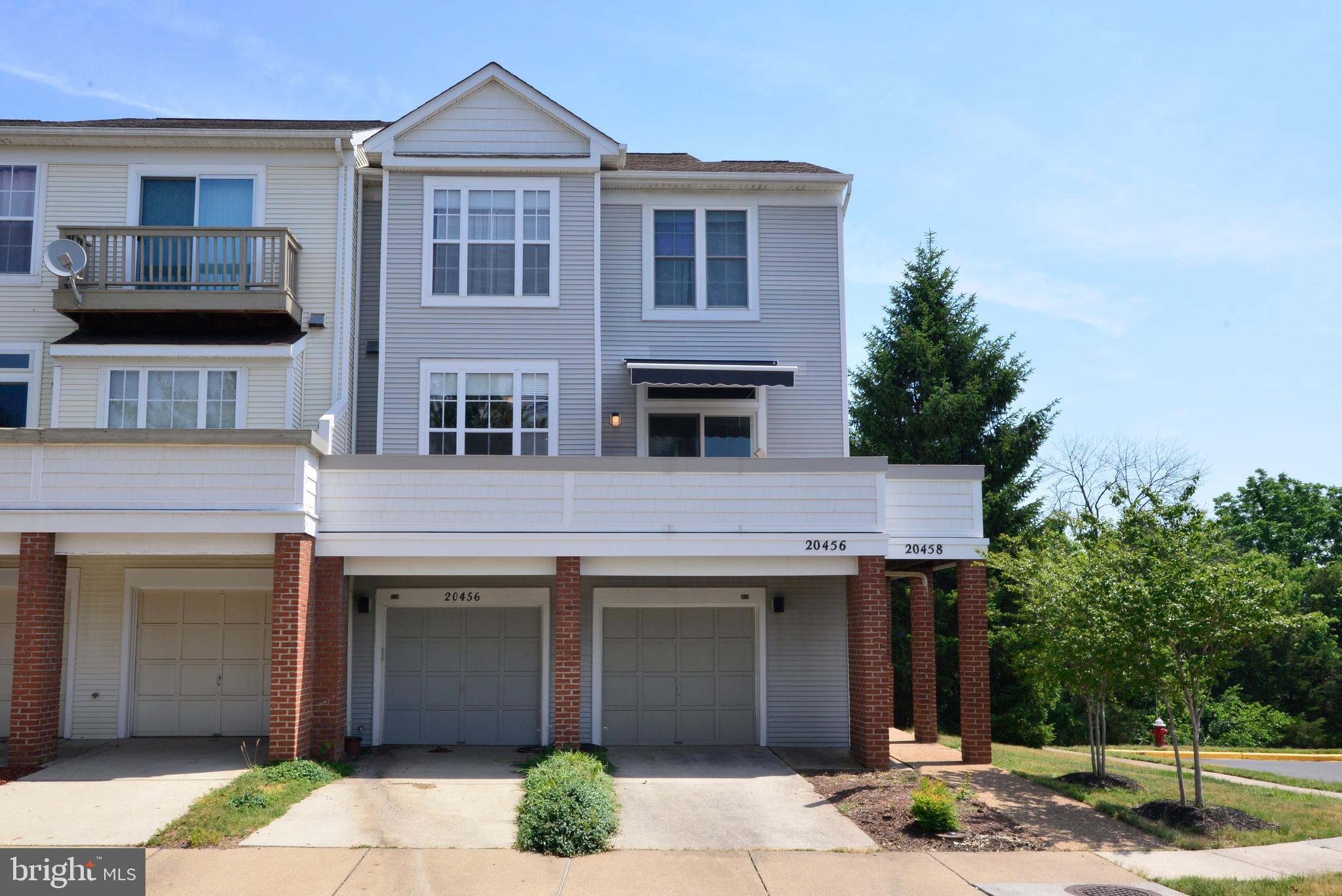 ASHBURN VILLAGE - Residential Lease