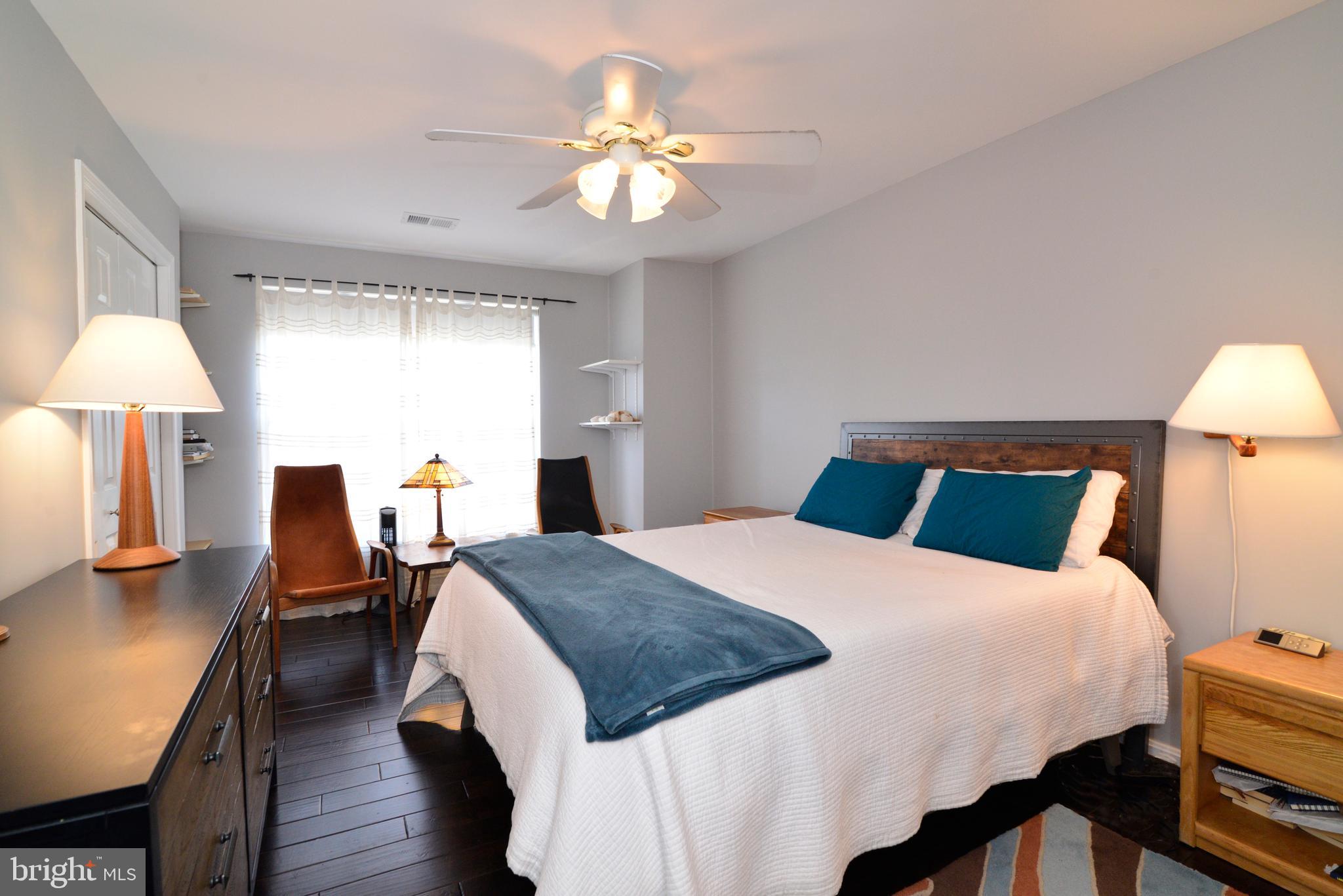 ASHBURN VILLAGE - Residential Lease
