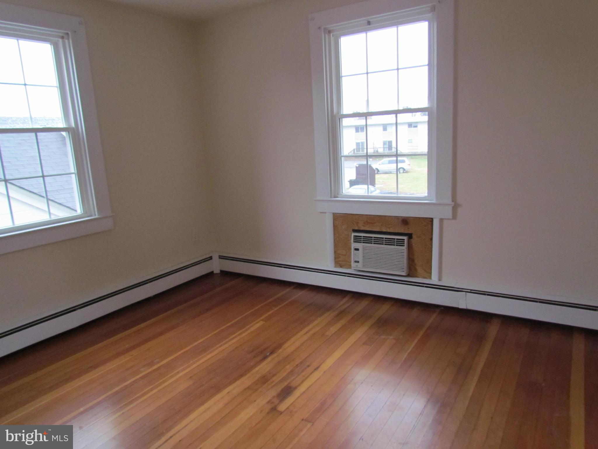 LEONARDTOWN - Residential Lease