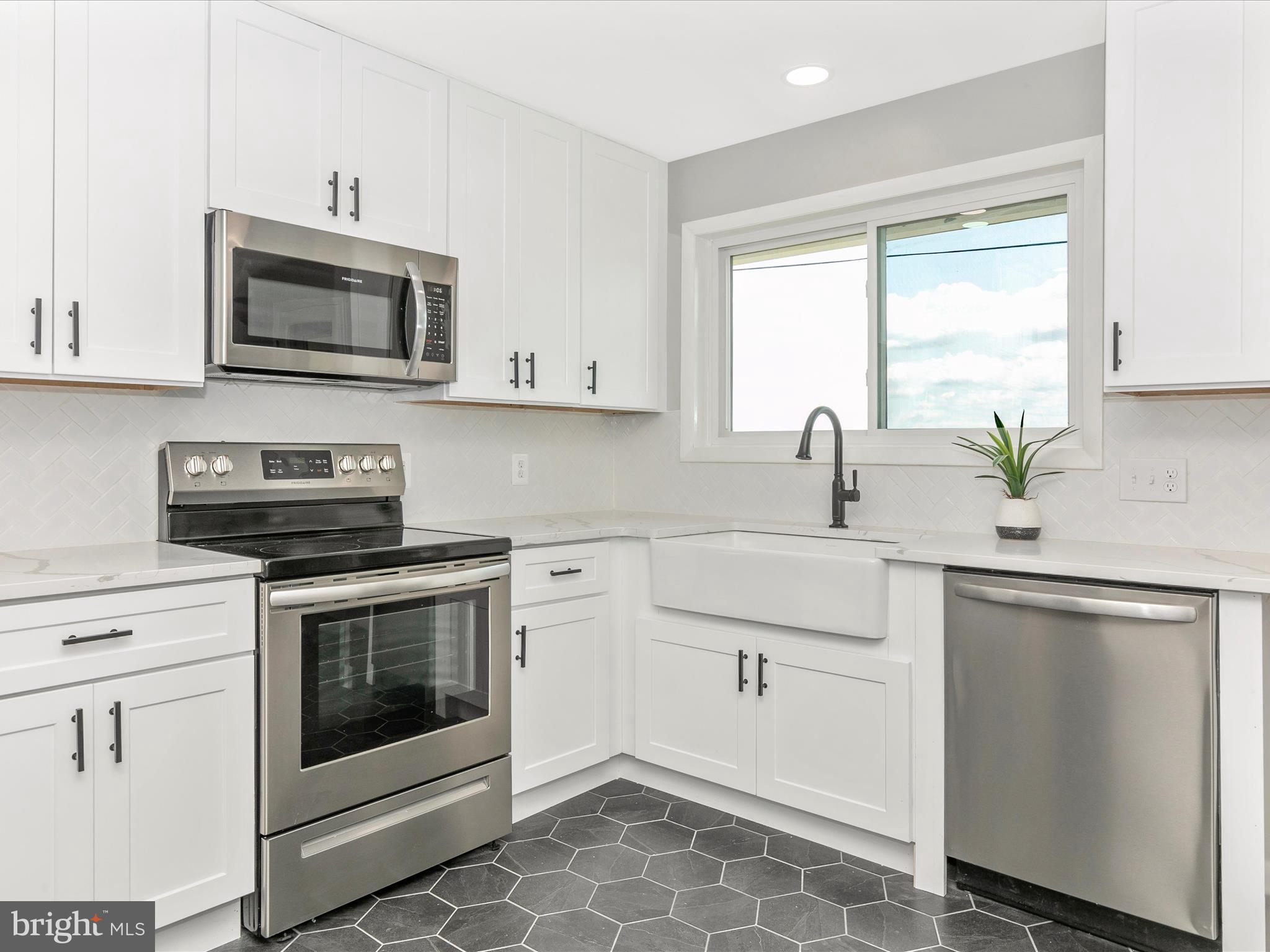 NORTHRIDGE MANOR - Residential