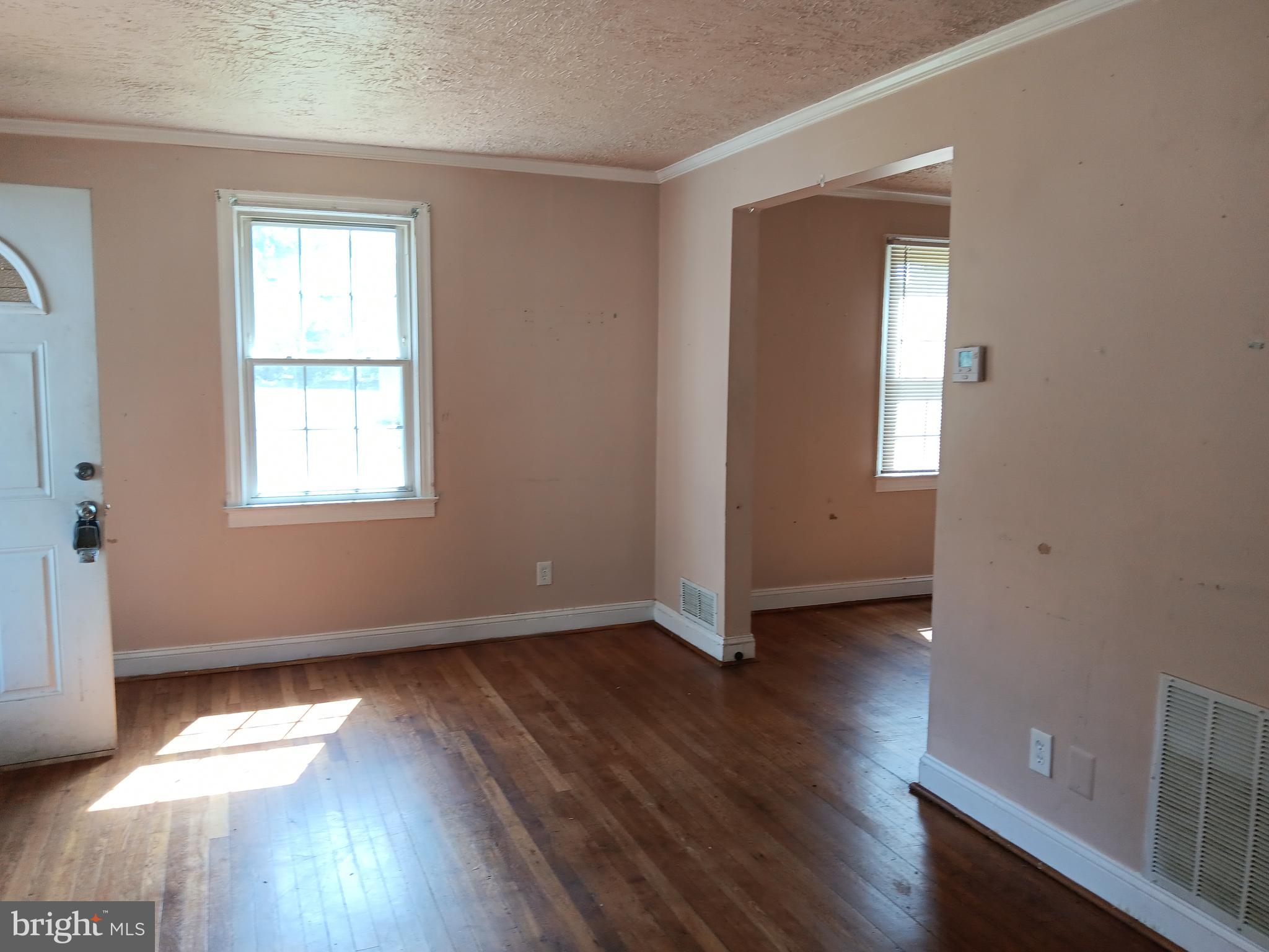 LANDOVER HILLS - Residential