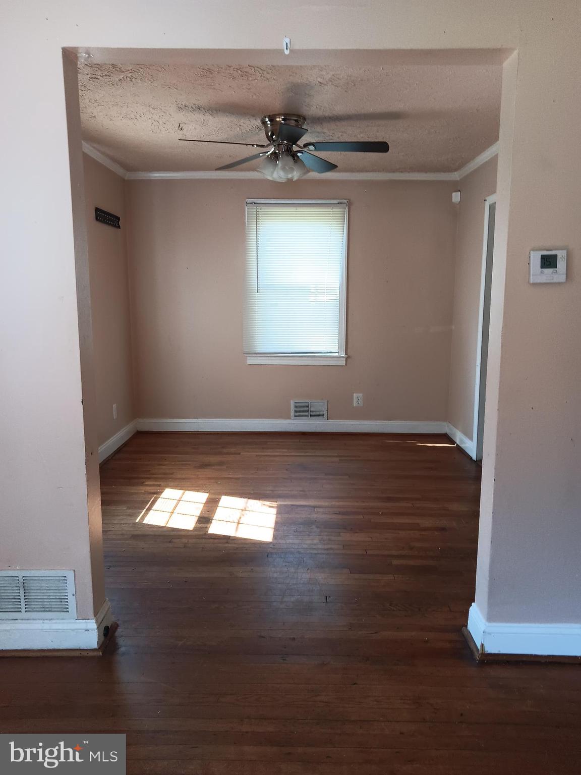 LANDOVER HILLS - Residential