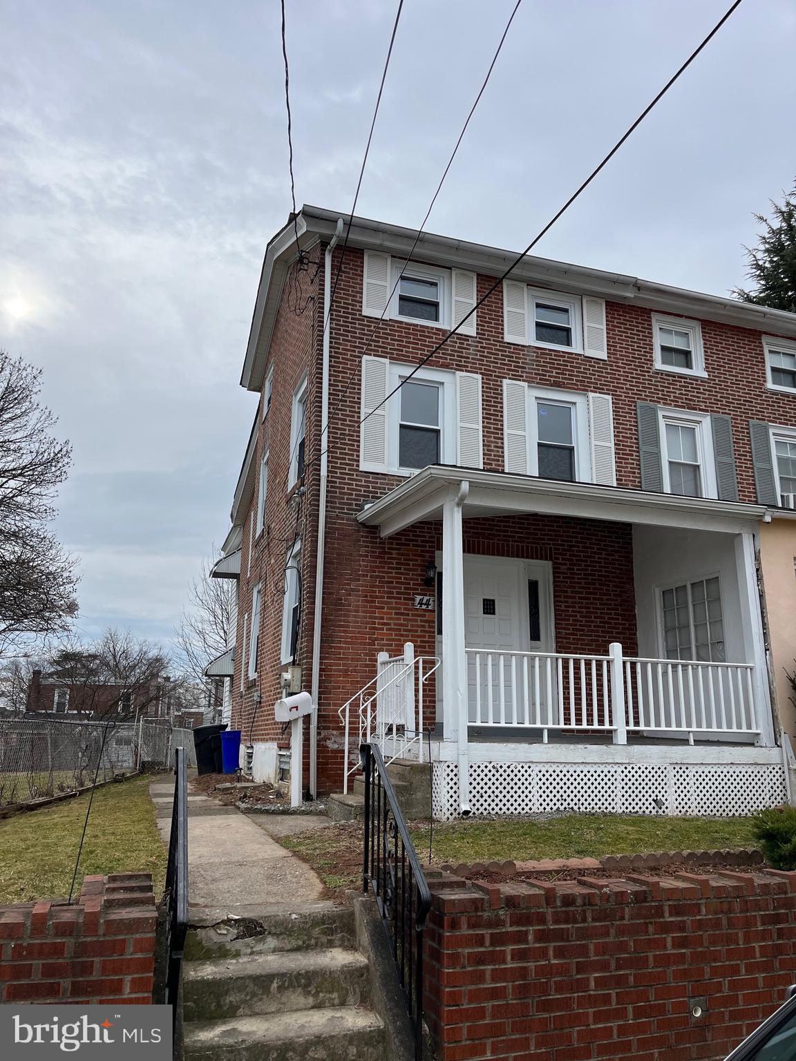 CLIFTON HEIGHTS - Residential Lease