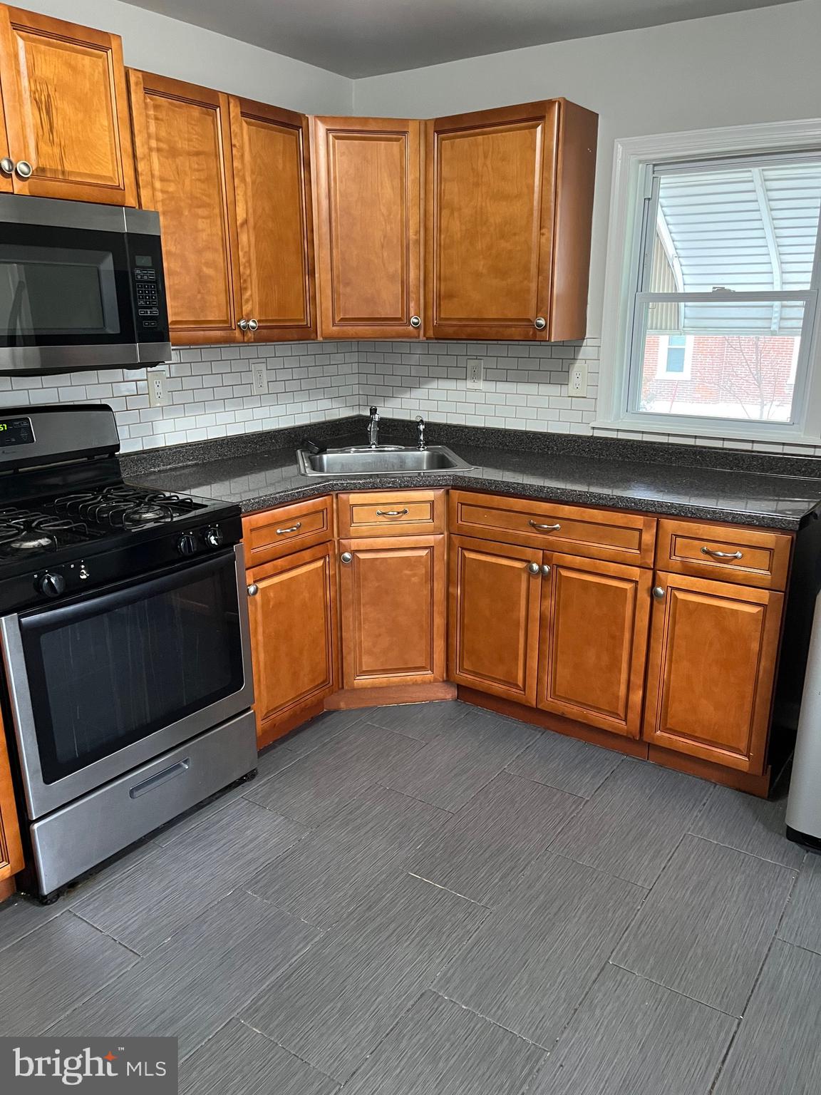 CLIFTON HEIGHTS - Residential Lease