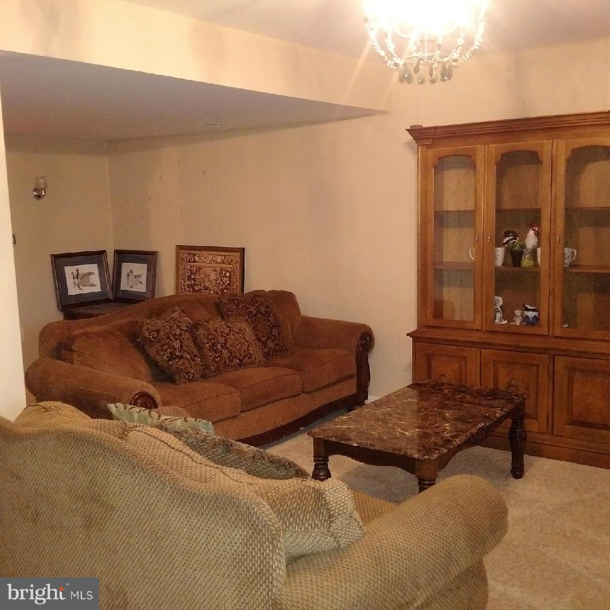 POINT OF WOODS - Residential