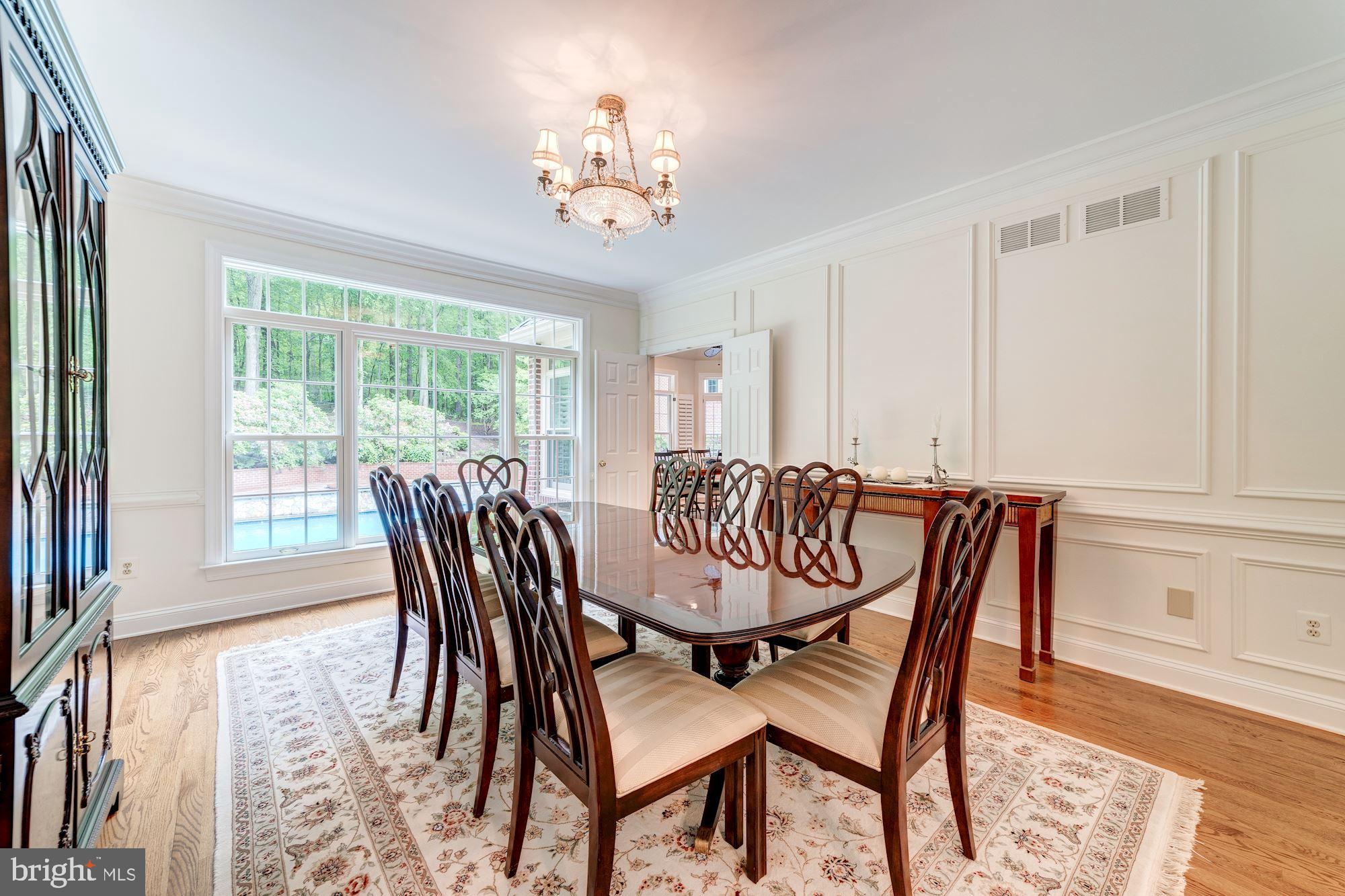 WOLF RUN - Residential