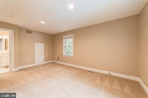 WOLF RUN - Residential