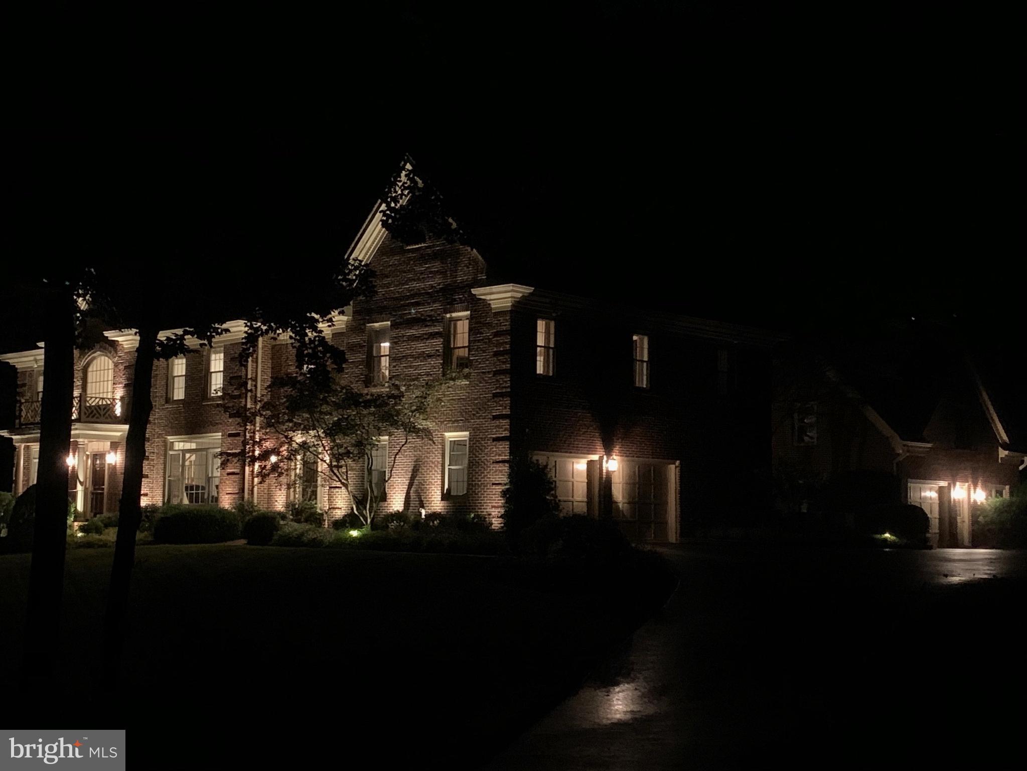 WOLF RUN - Residential