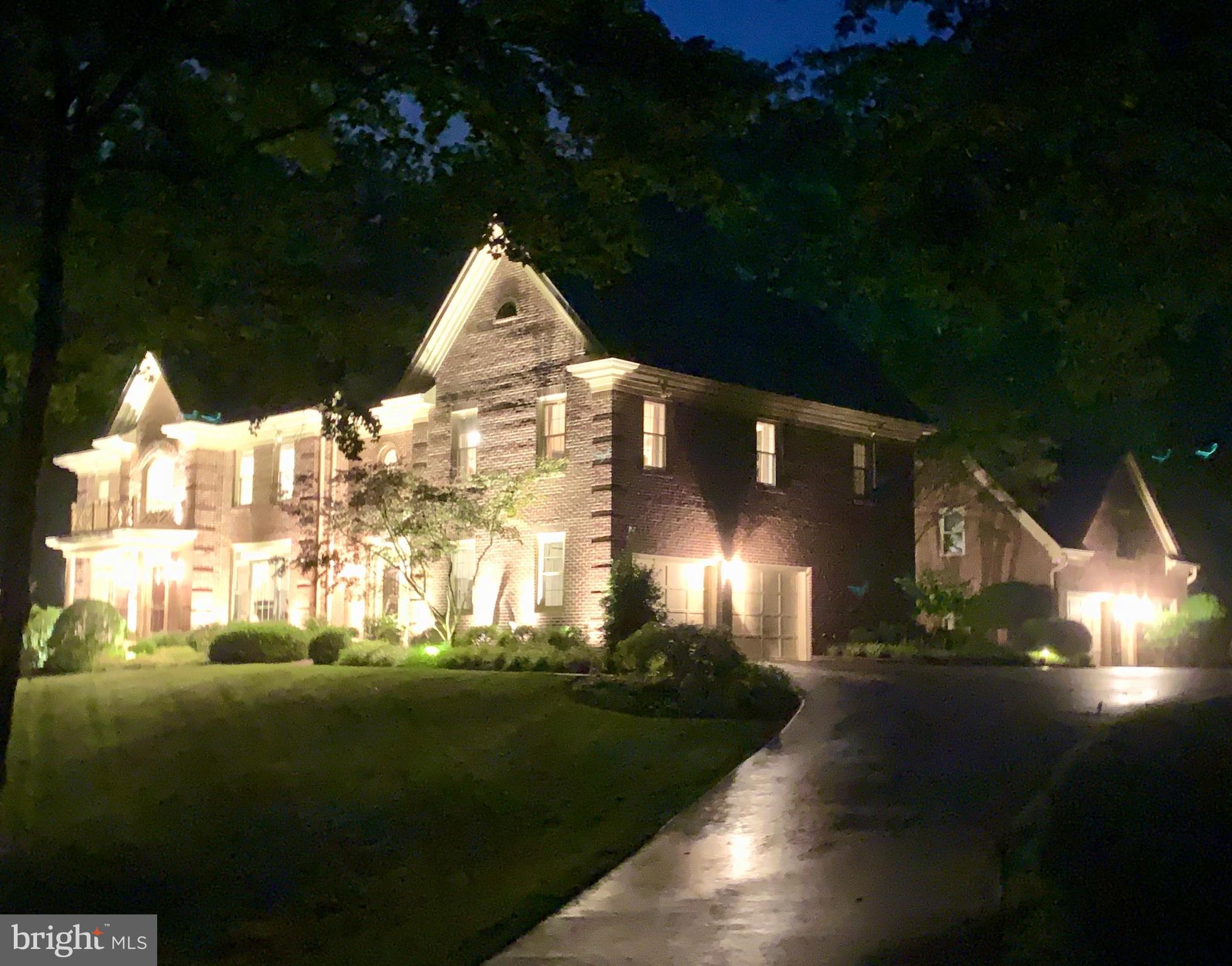 WOLF RUN - Residential