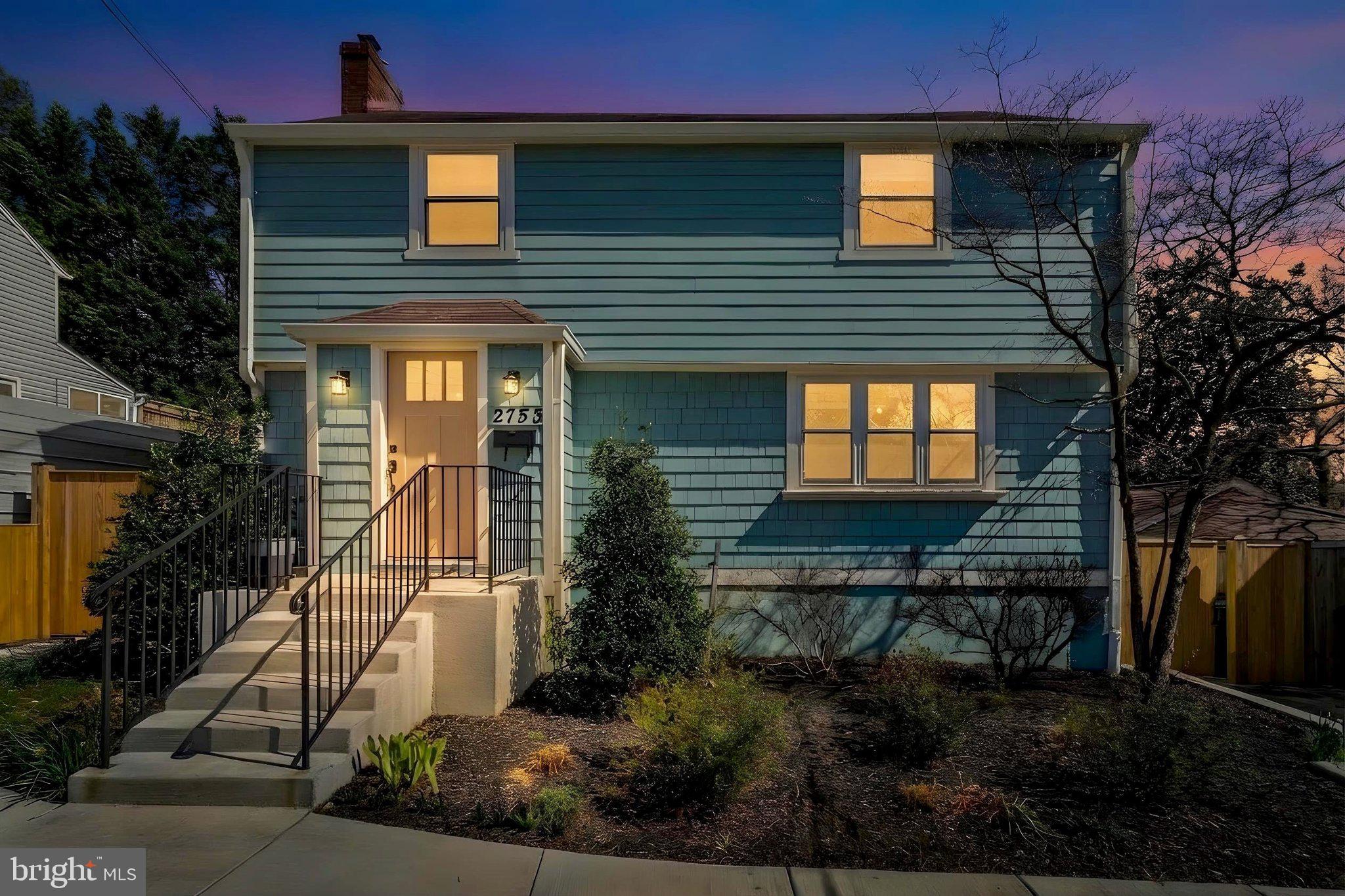 2755 WOODLAWN AVENUE