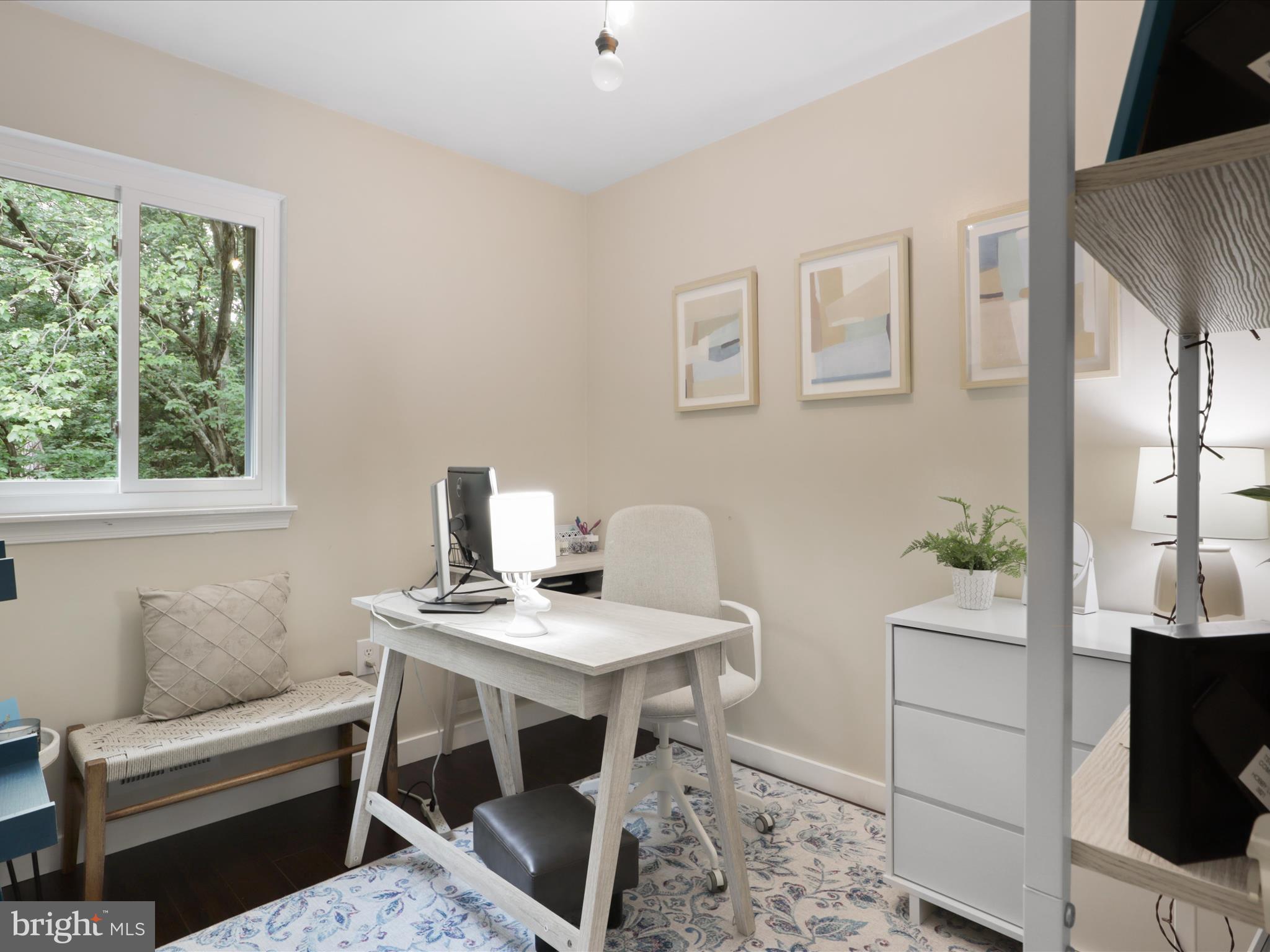 LAKE RIDGE- OAKWOOD - Residential