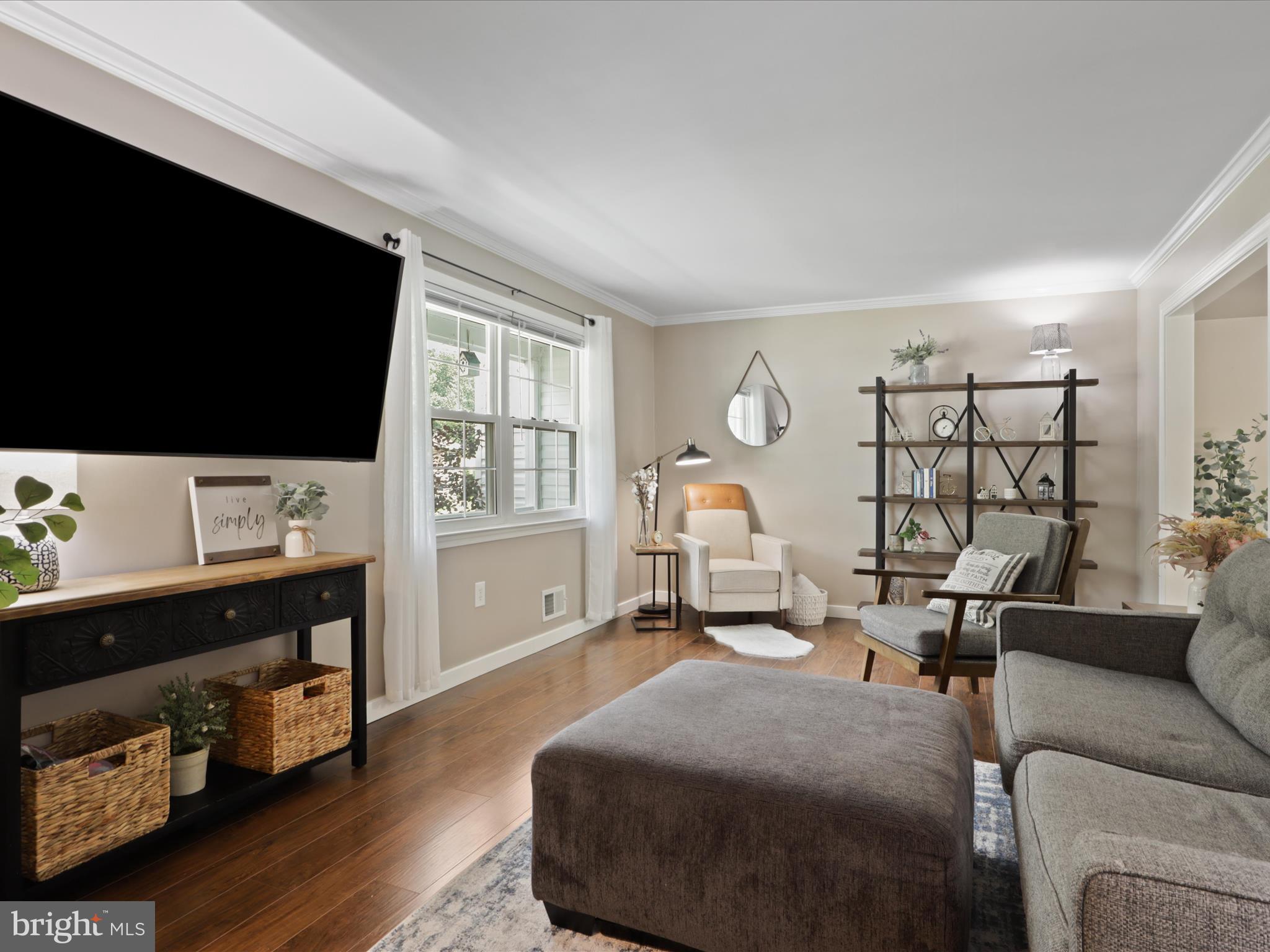 LAKE RIDGE- OAKWOOD - Residential