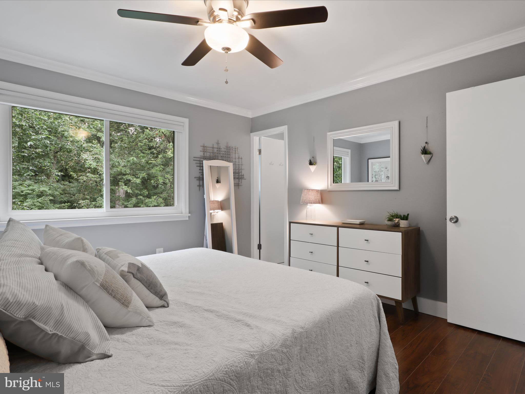 LAKE RIDGE- OAKWOOD - Residential