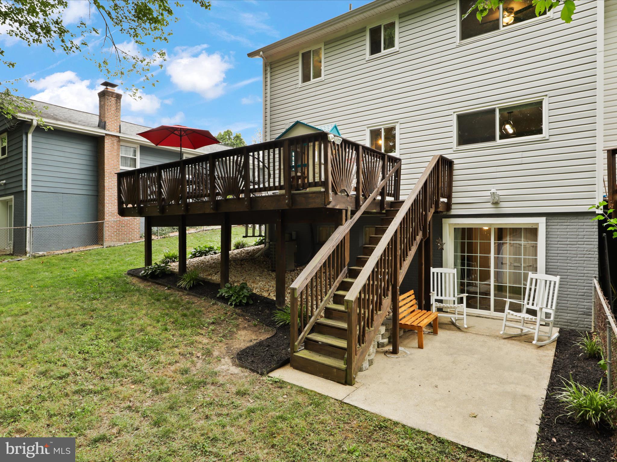 LAKE RIDGE- OAKWOOD - Residential