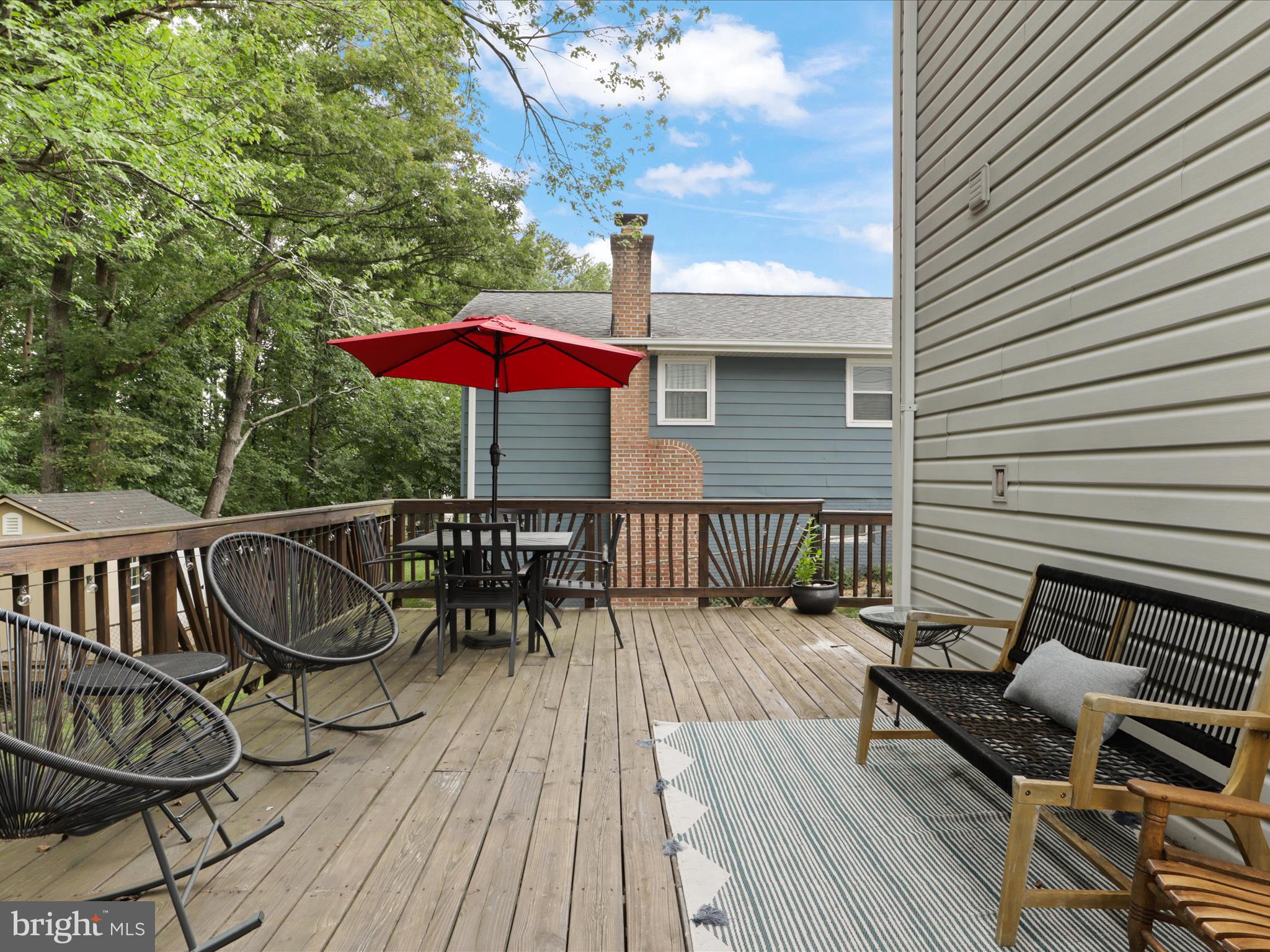 LAKE RIDGE- OAKWOOD - Residential