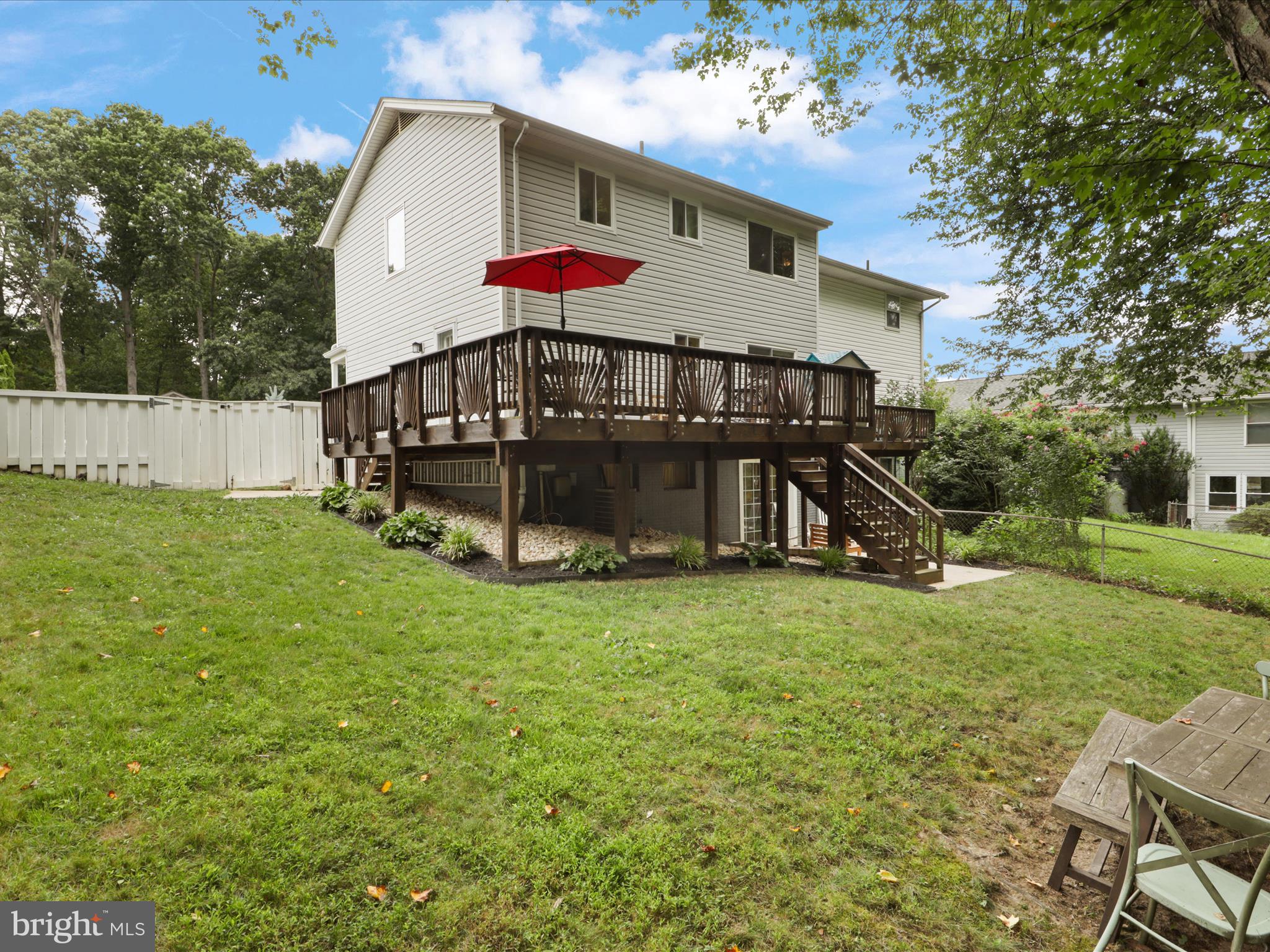 LAKE RIDGE- OAKWOOD - Residential