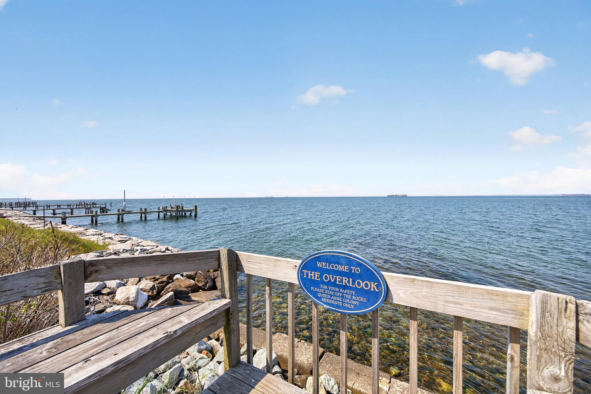 QUEEN ANNE COLONY - Residential