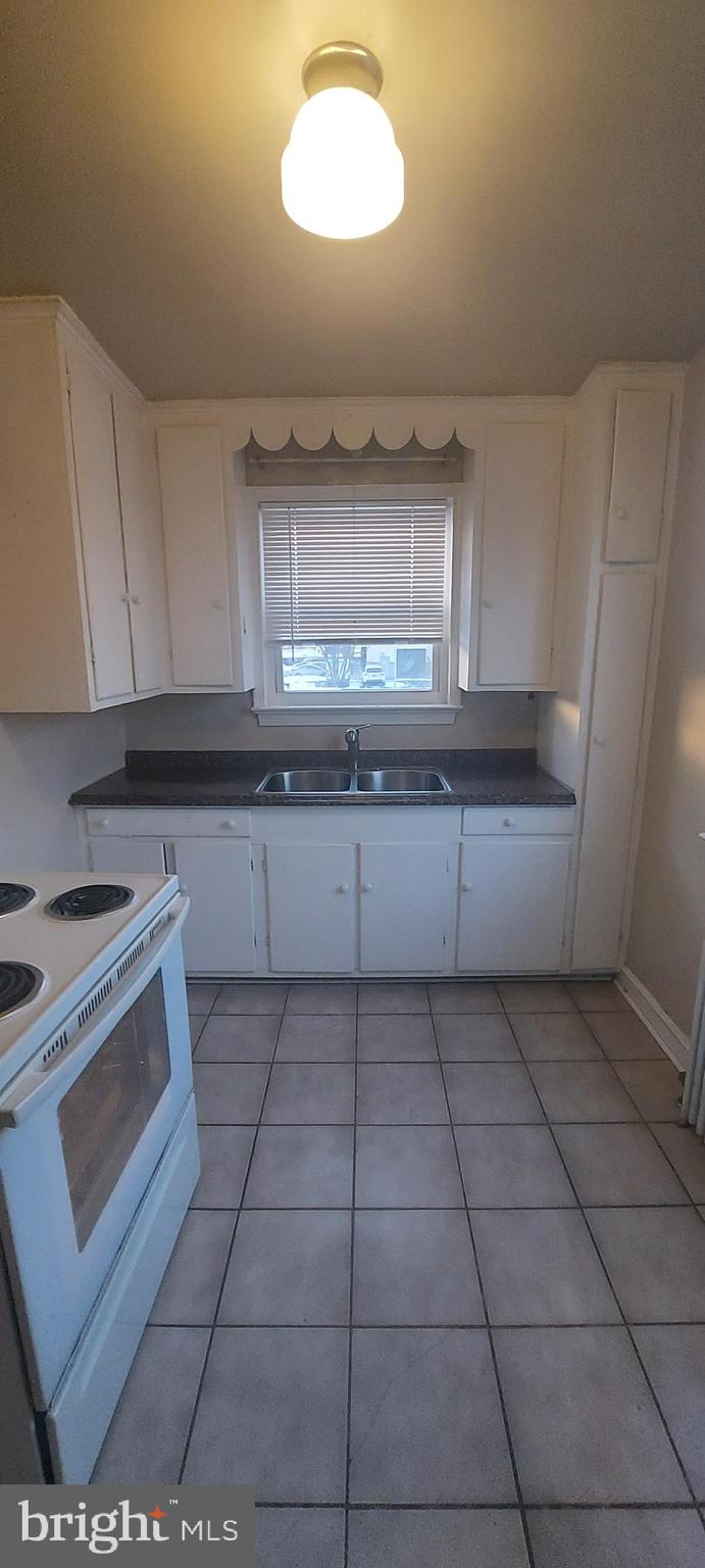 DAMASCUS OUTSIDE - Residential Lease