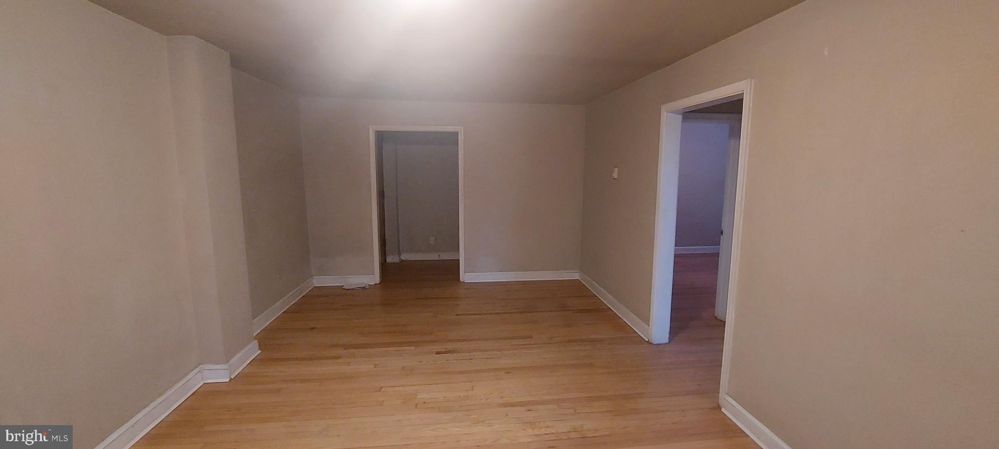 DAMASCUS OUTSIDE - Residential Lease