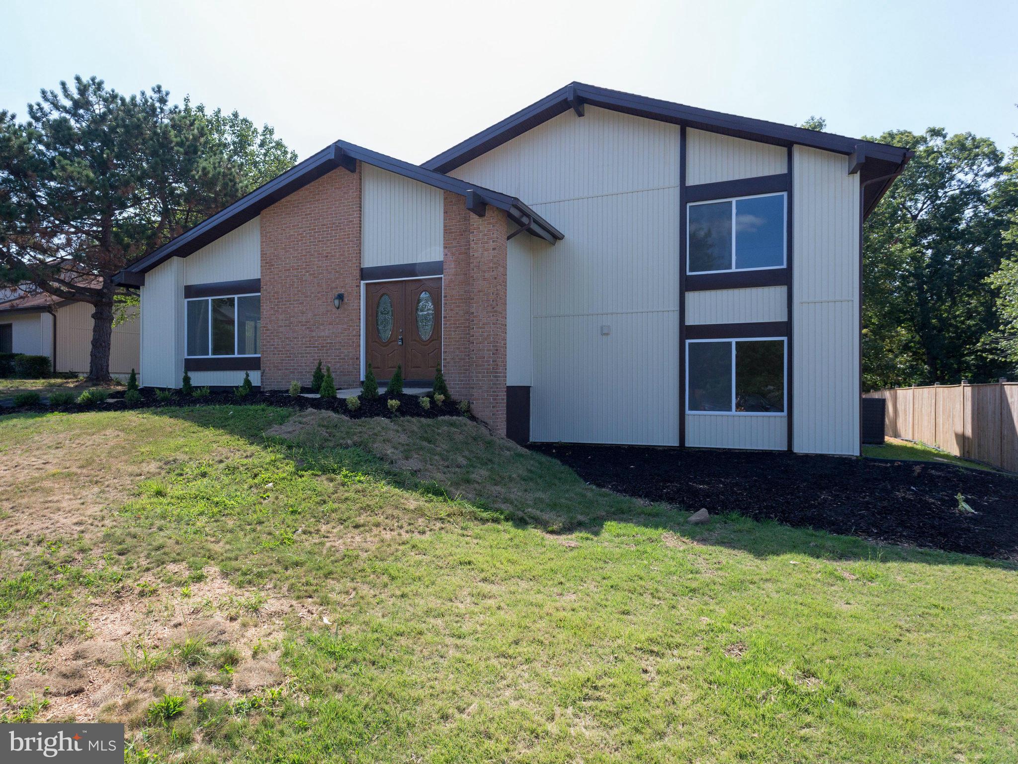 SOUTHERN GROVE - Residential