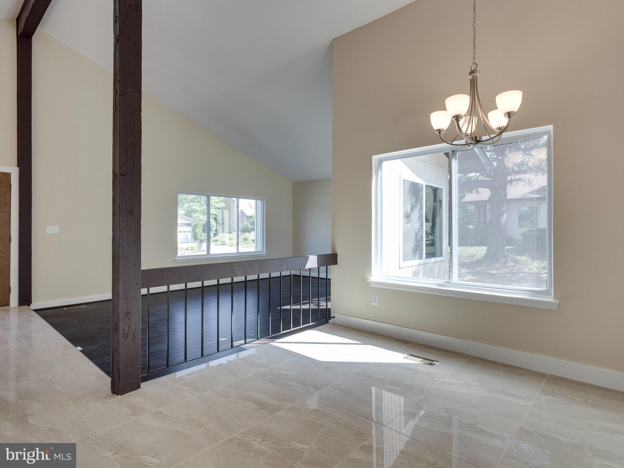 SOUTHERN GROVE - Residential