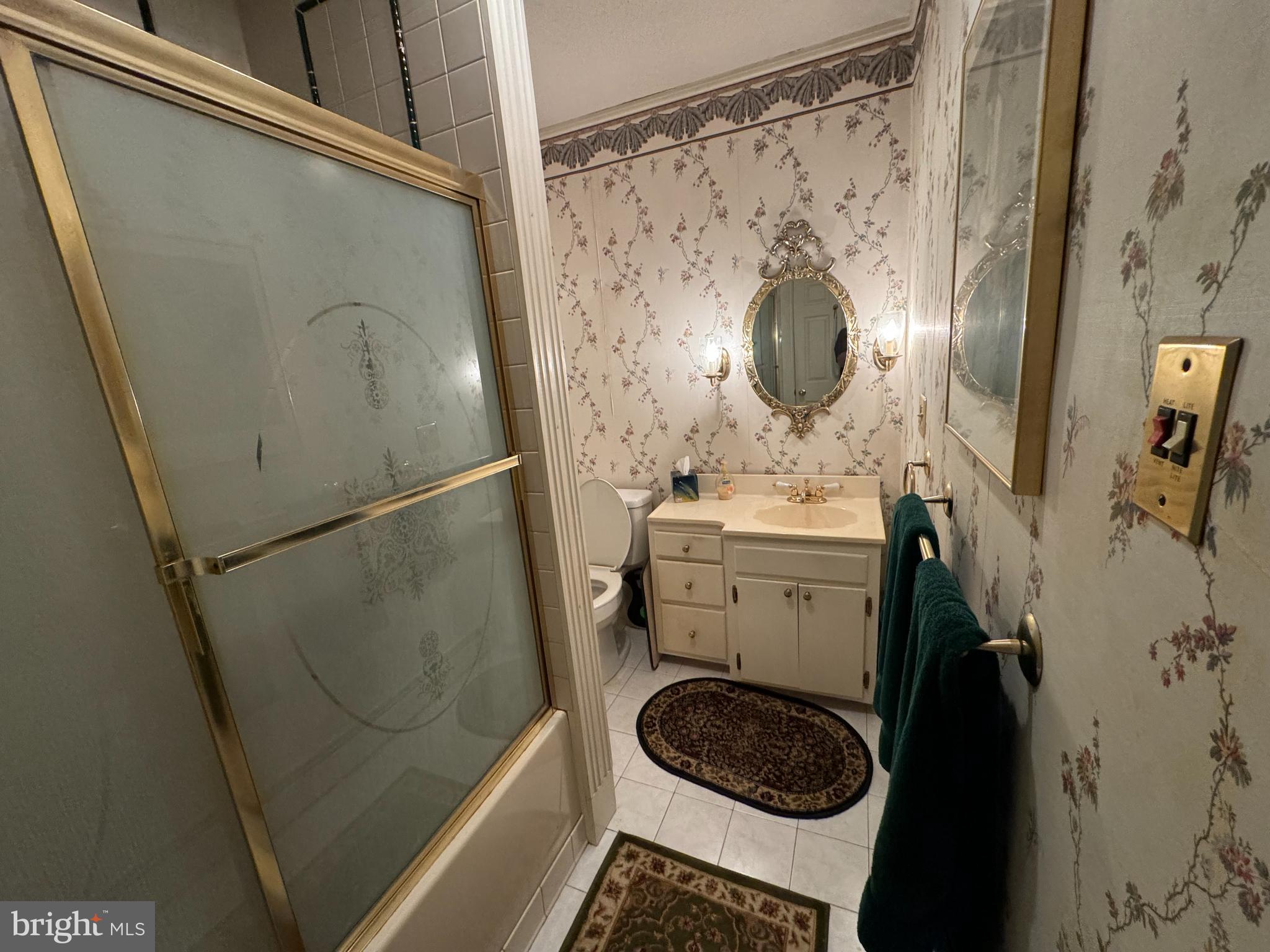 HAGERSTOWN - Residential