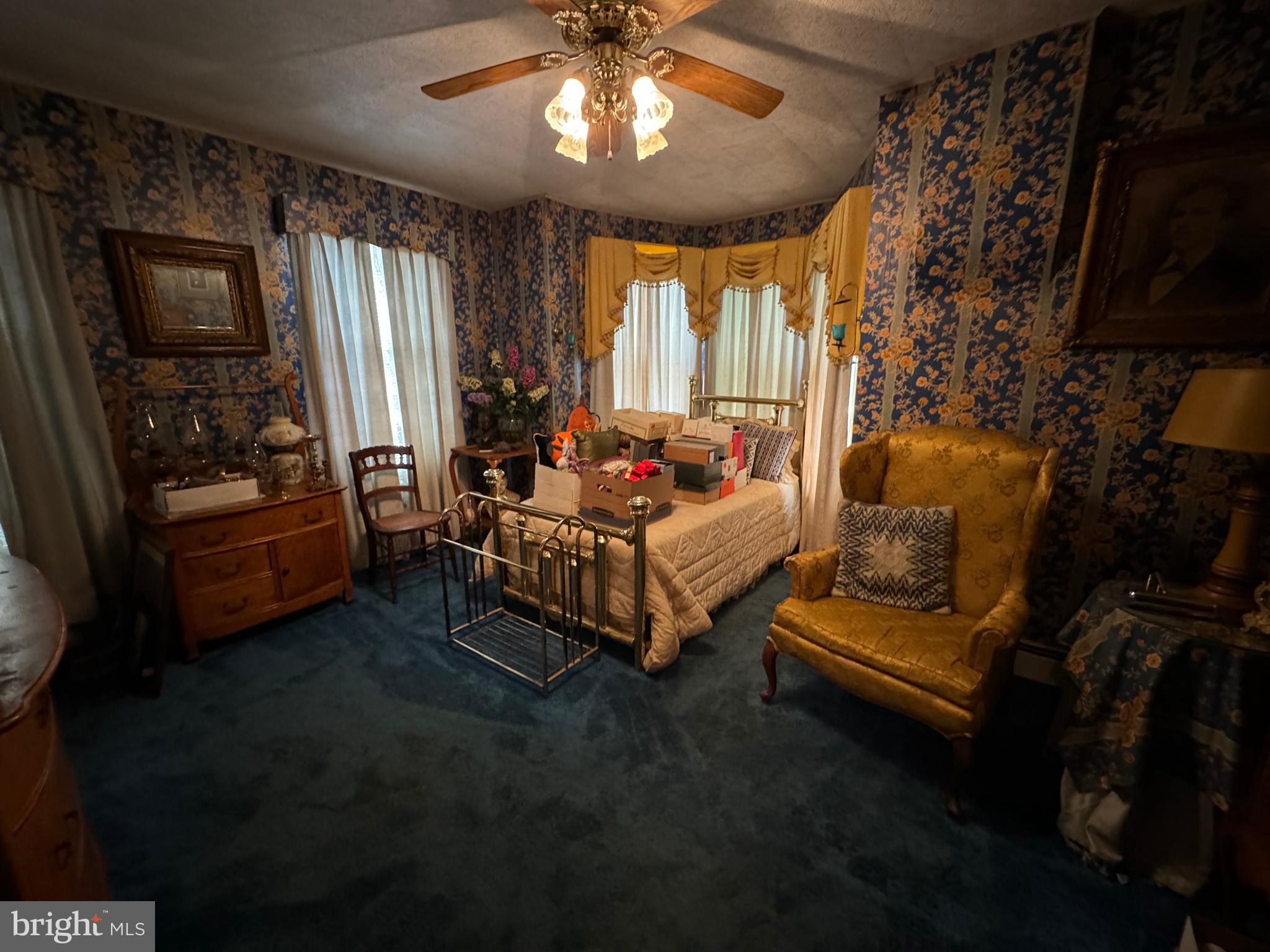 HAGERSTOWN - Residential