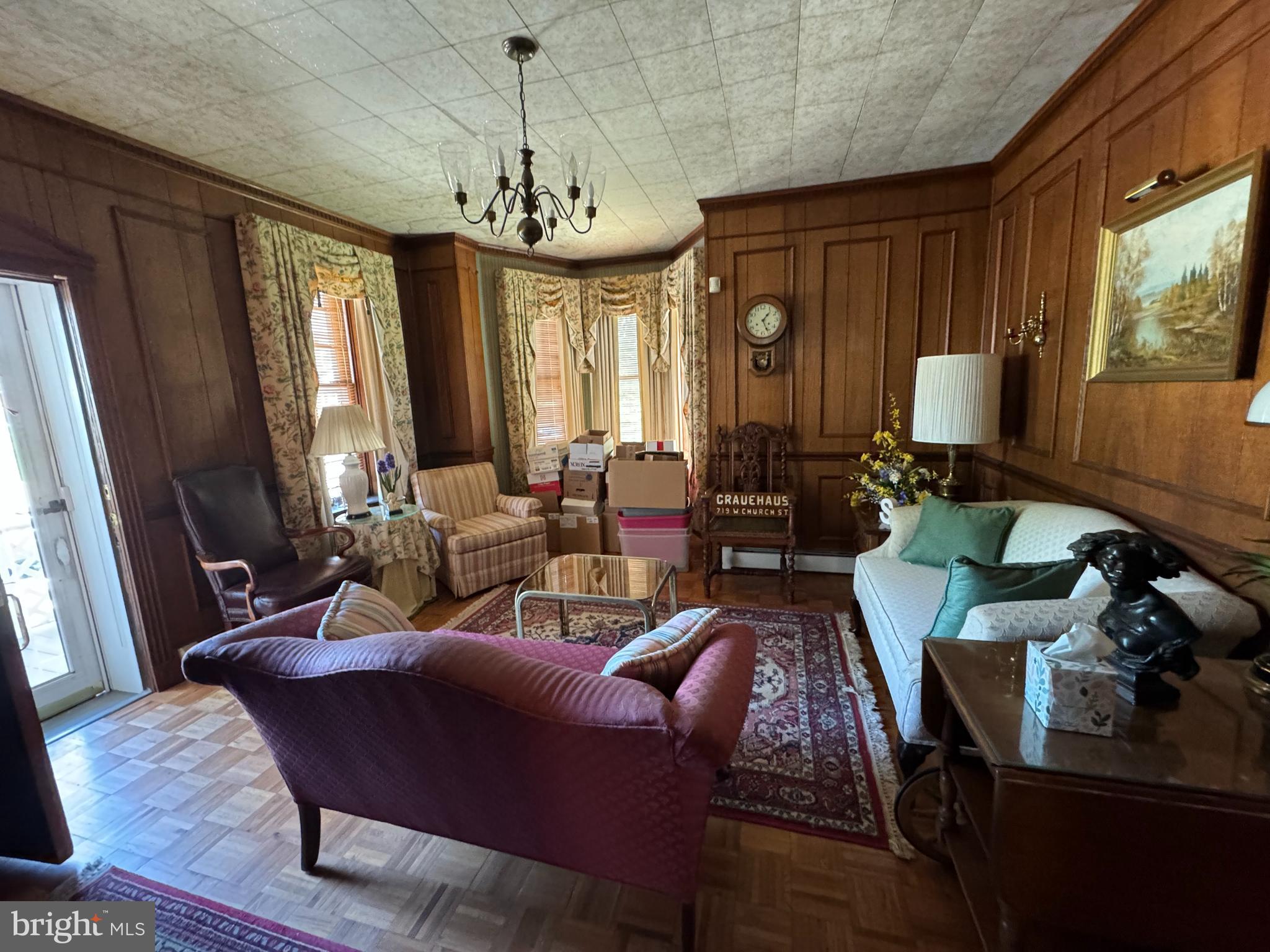 HAGERSTOWN - Residential