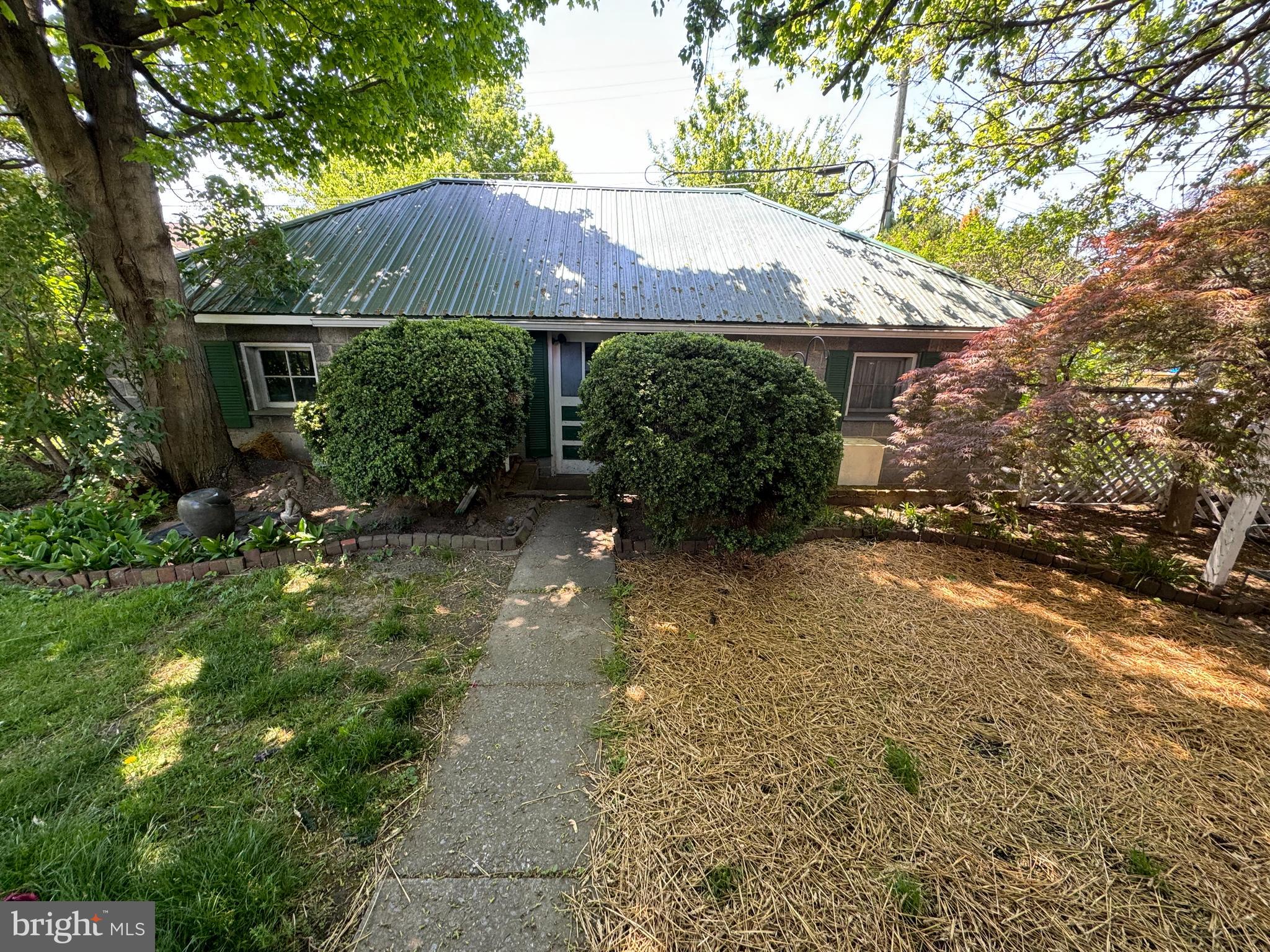 HAGERSTOWN - Residential