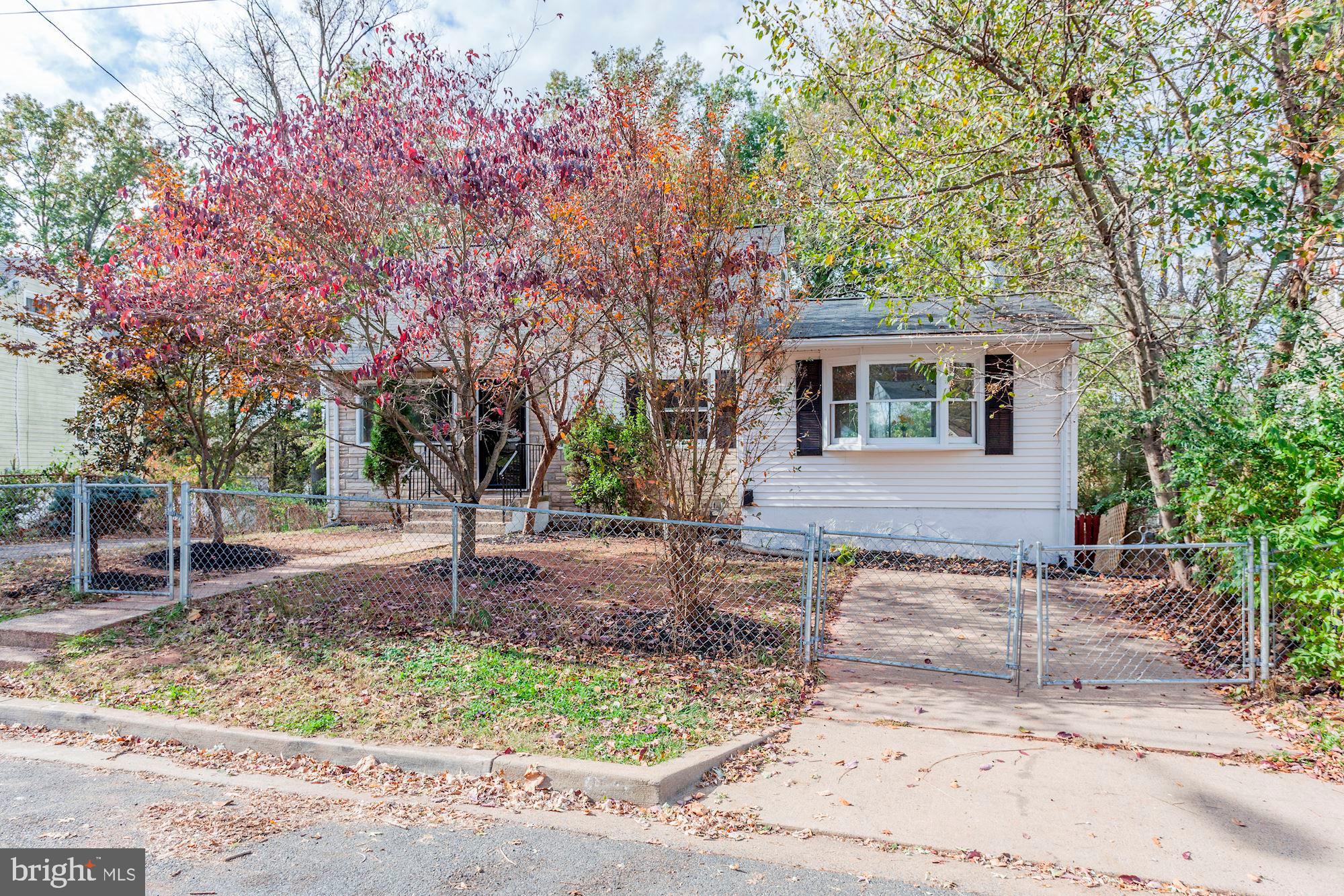 MANASSAS PARK - Residential