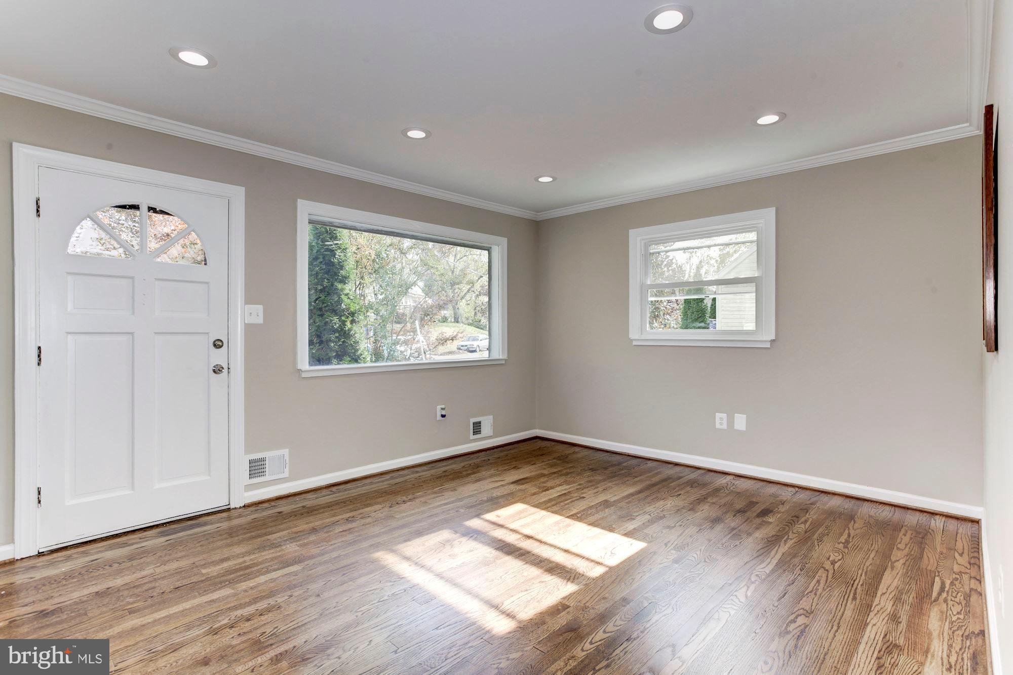 MANASSAS PARK - Residential