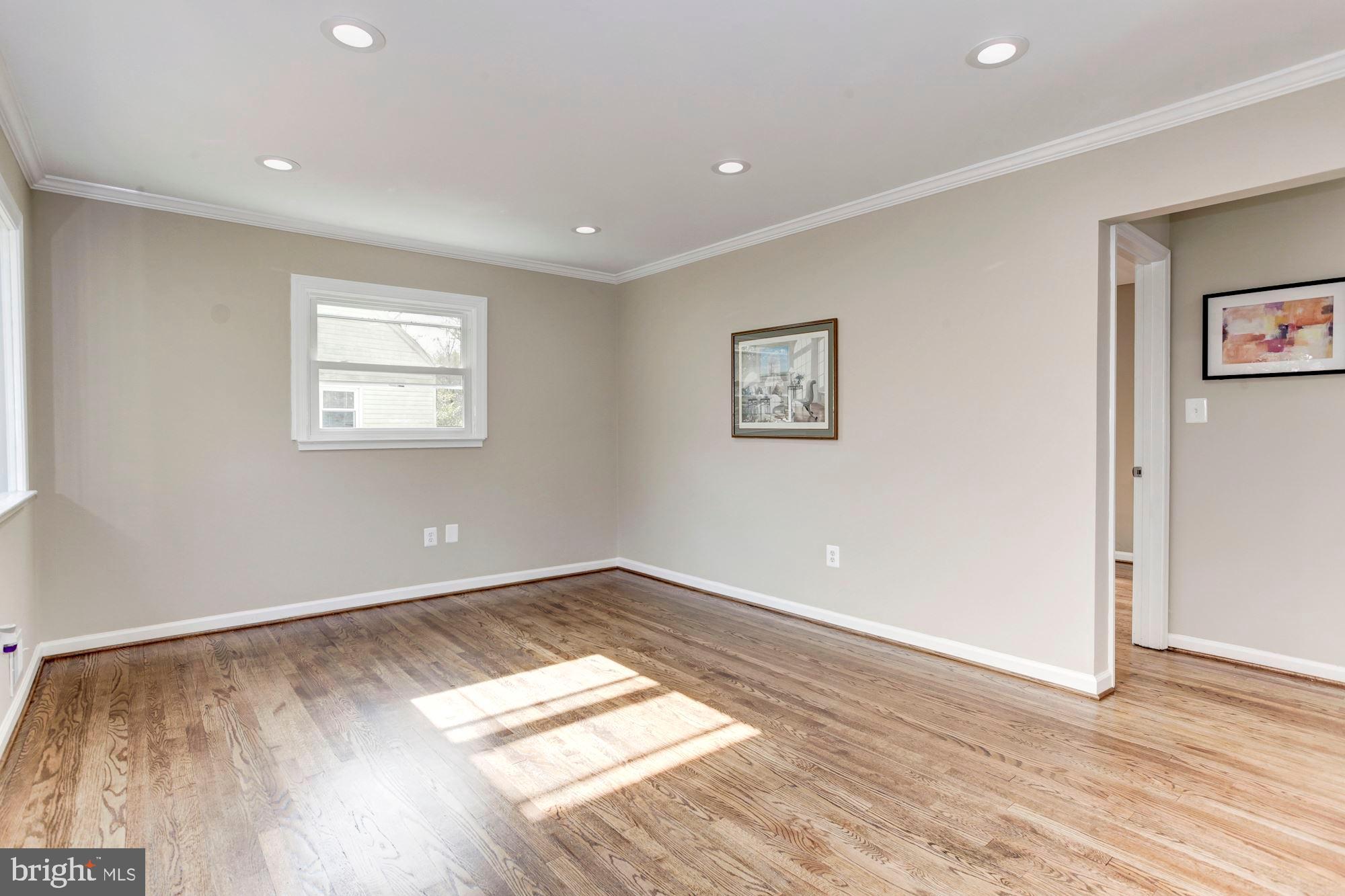 MANASSAS PARK - Residential