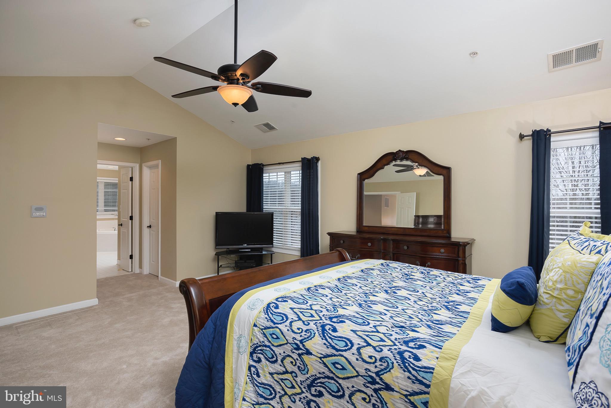 FAIRWOOD - Residential