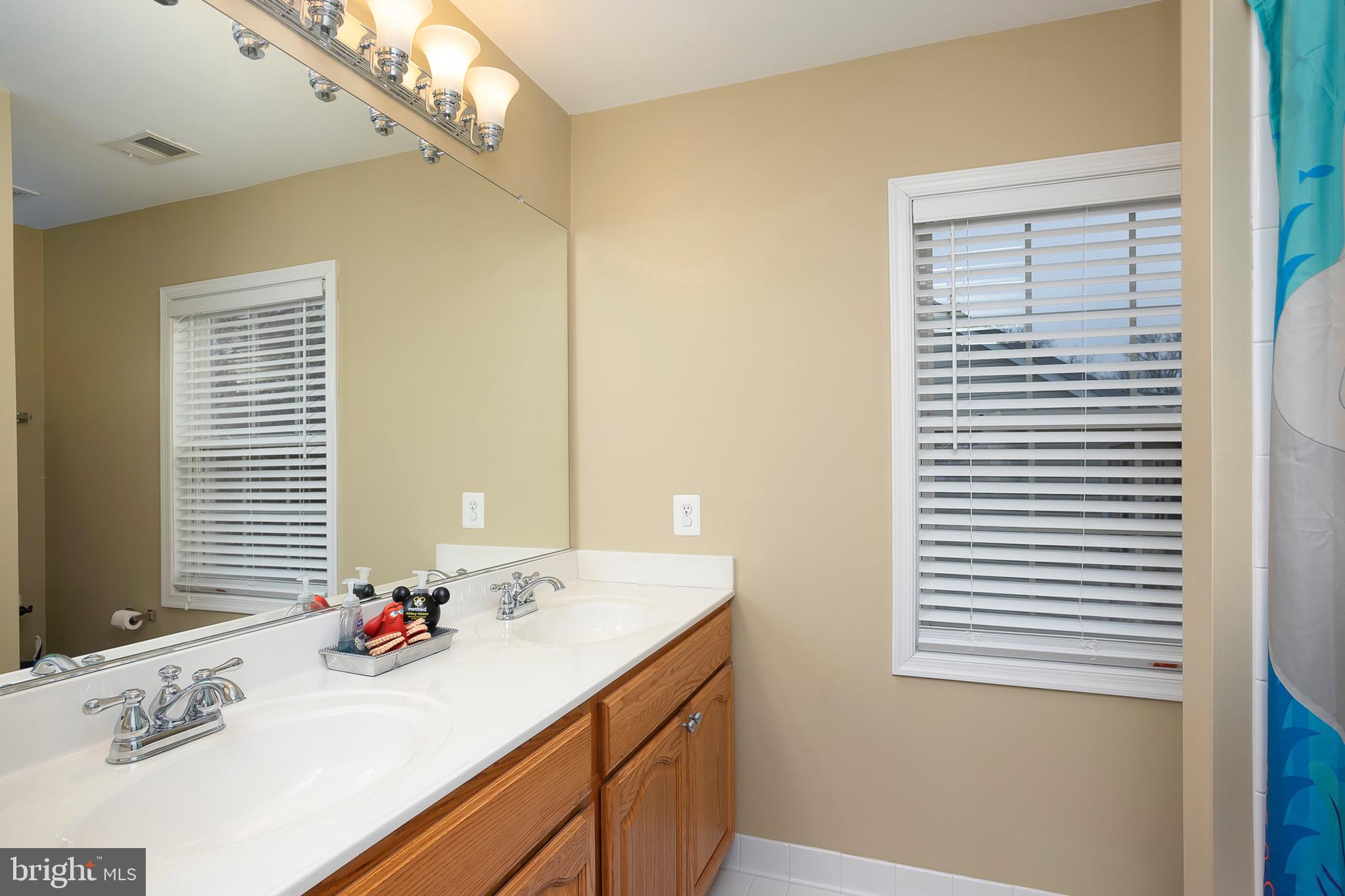 FAIRWOOD - Residential