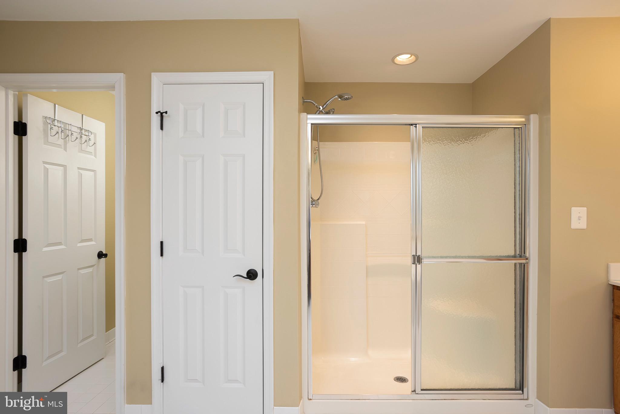 FAIRWOOD - Residential