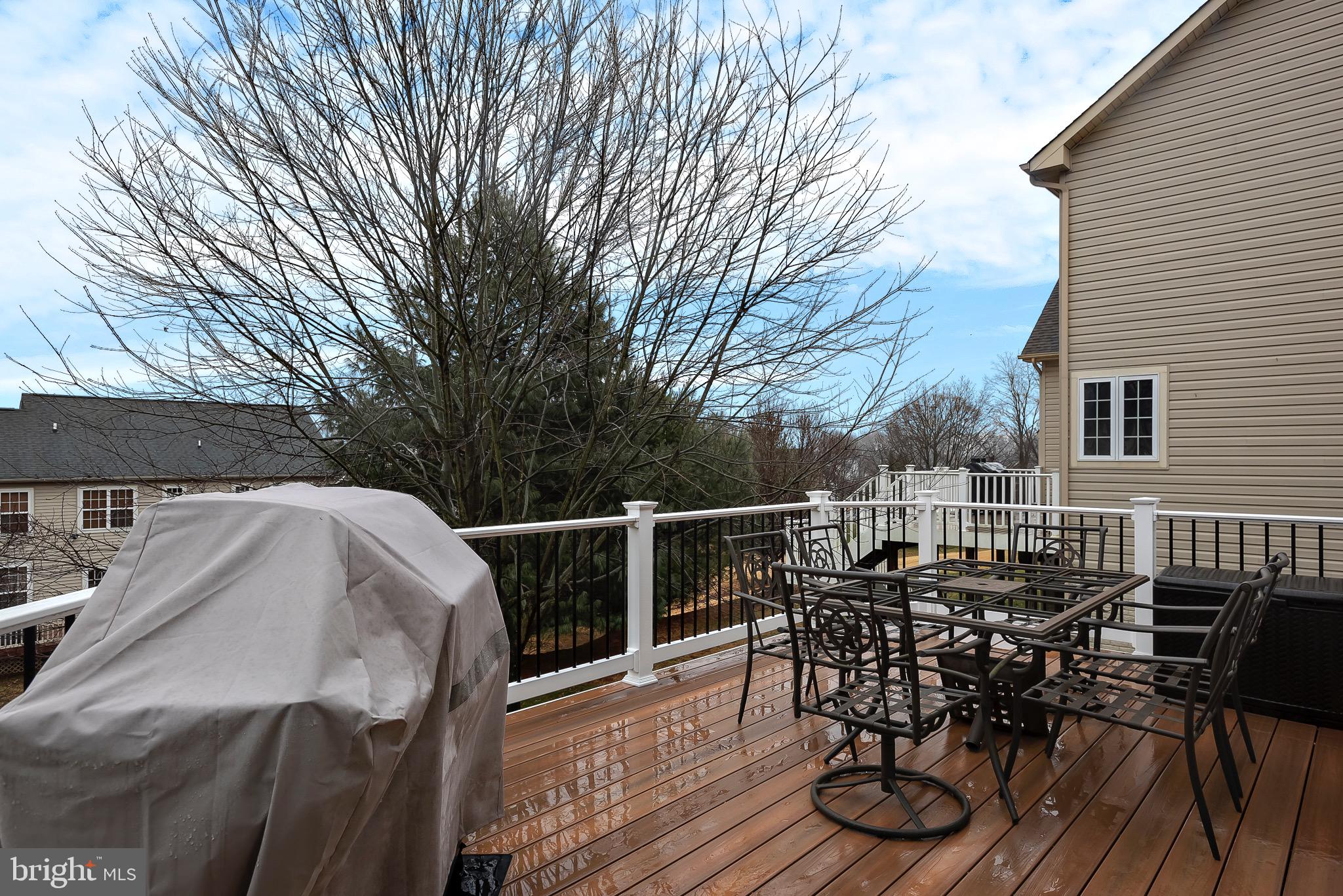 FAIRWOOD - Residential