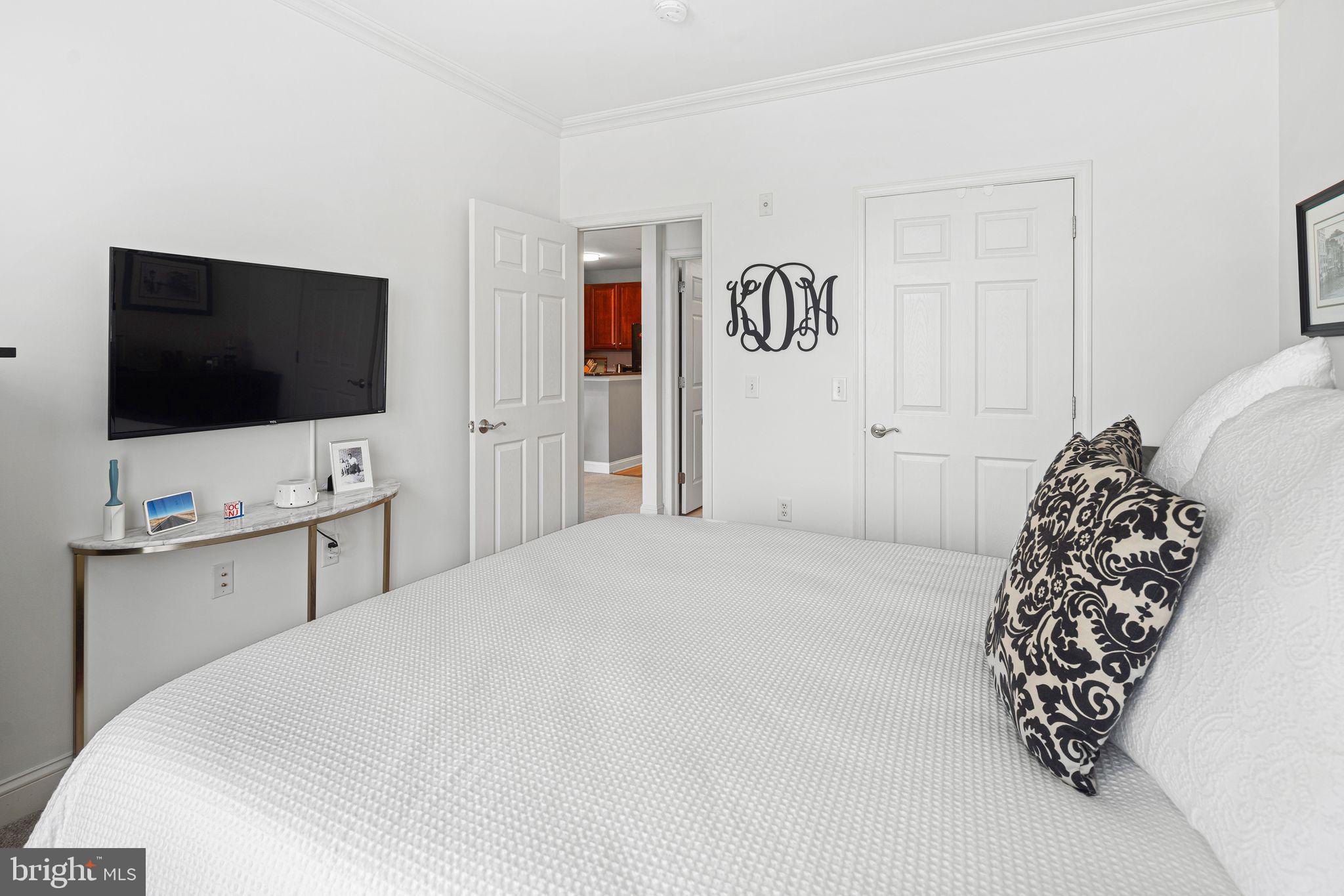 THE GRANDE AT RIVERVIEW - Residential