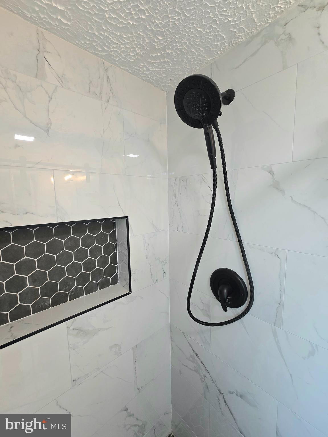 EMORY GROVE - Residential