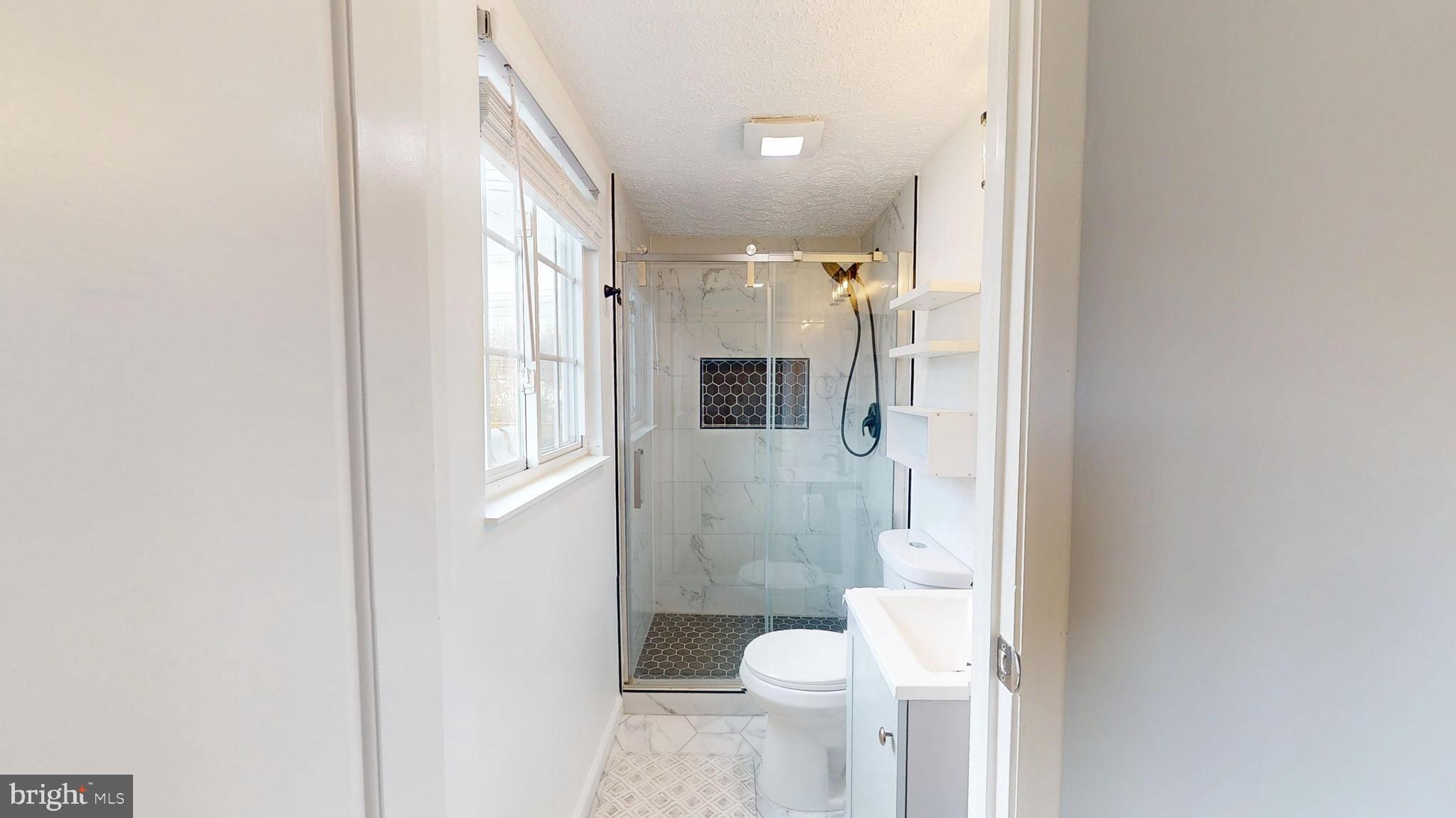 EMORY GROVE - Residential