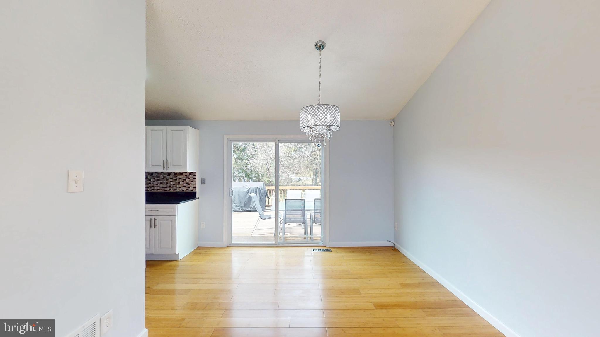 EMORY GROVE - Residential