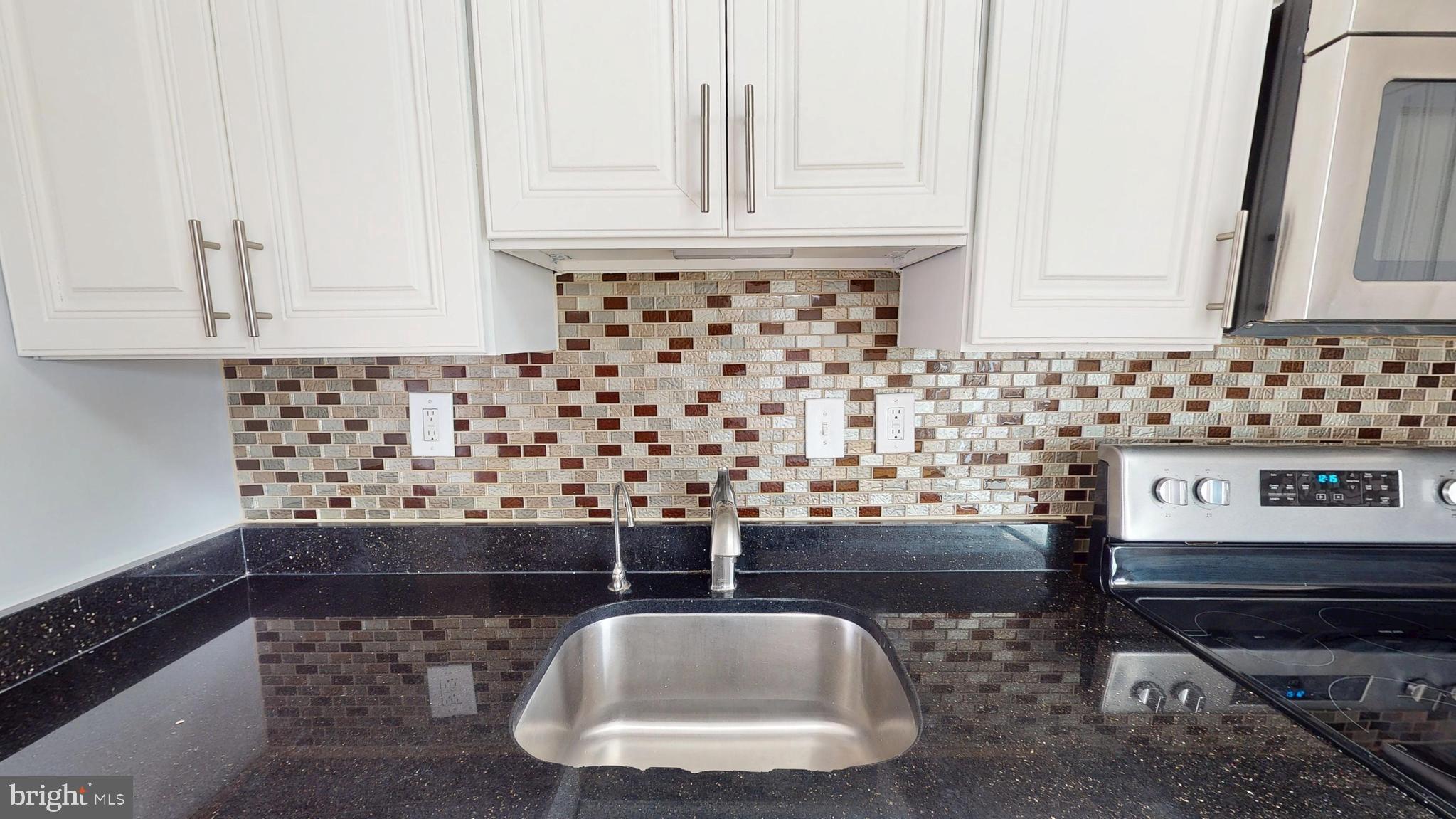 EMORY GROVE - Residential