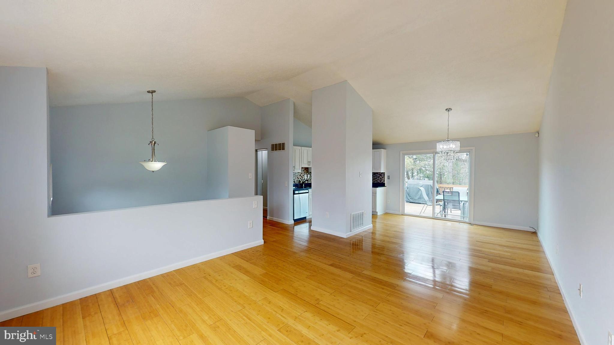 EMORY GROVE - Residential