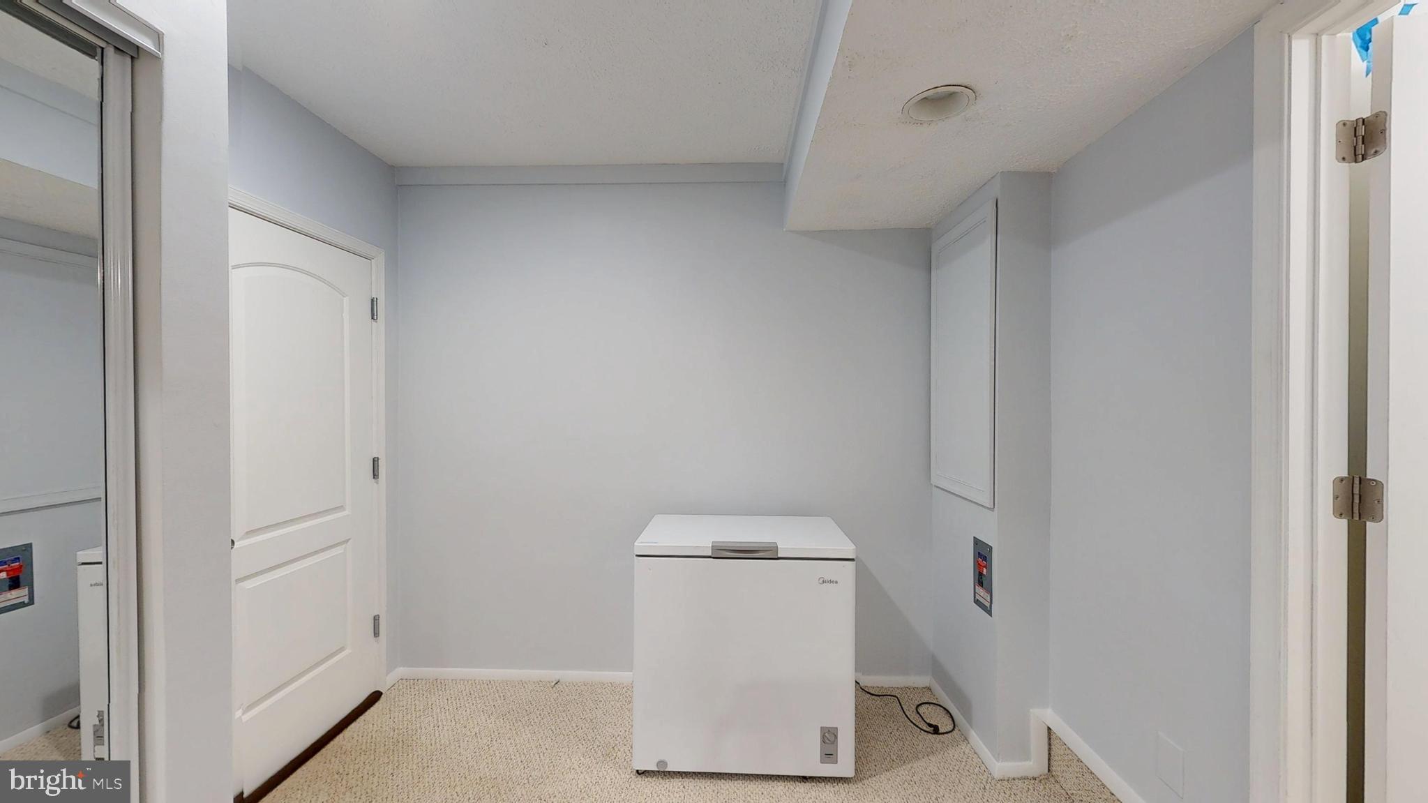 EMORY GROVE - Residential