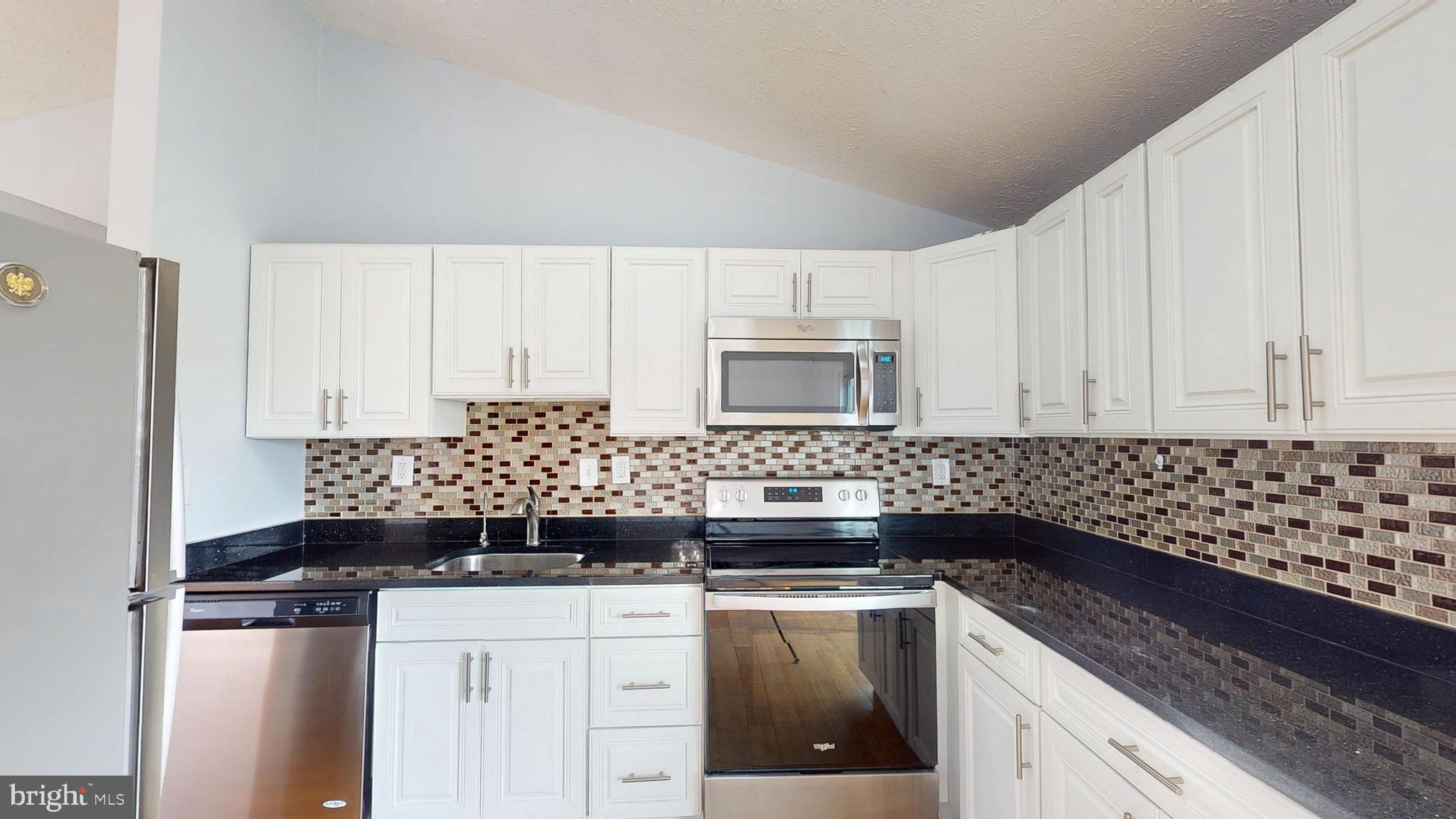 EMORY GROVE - Residential