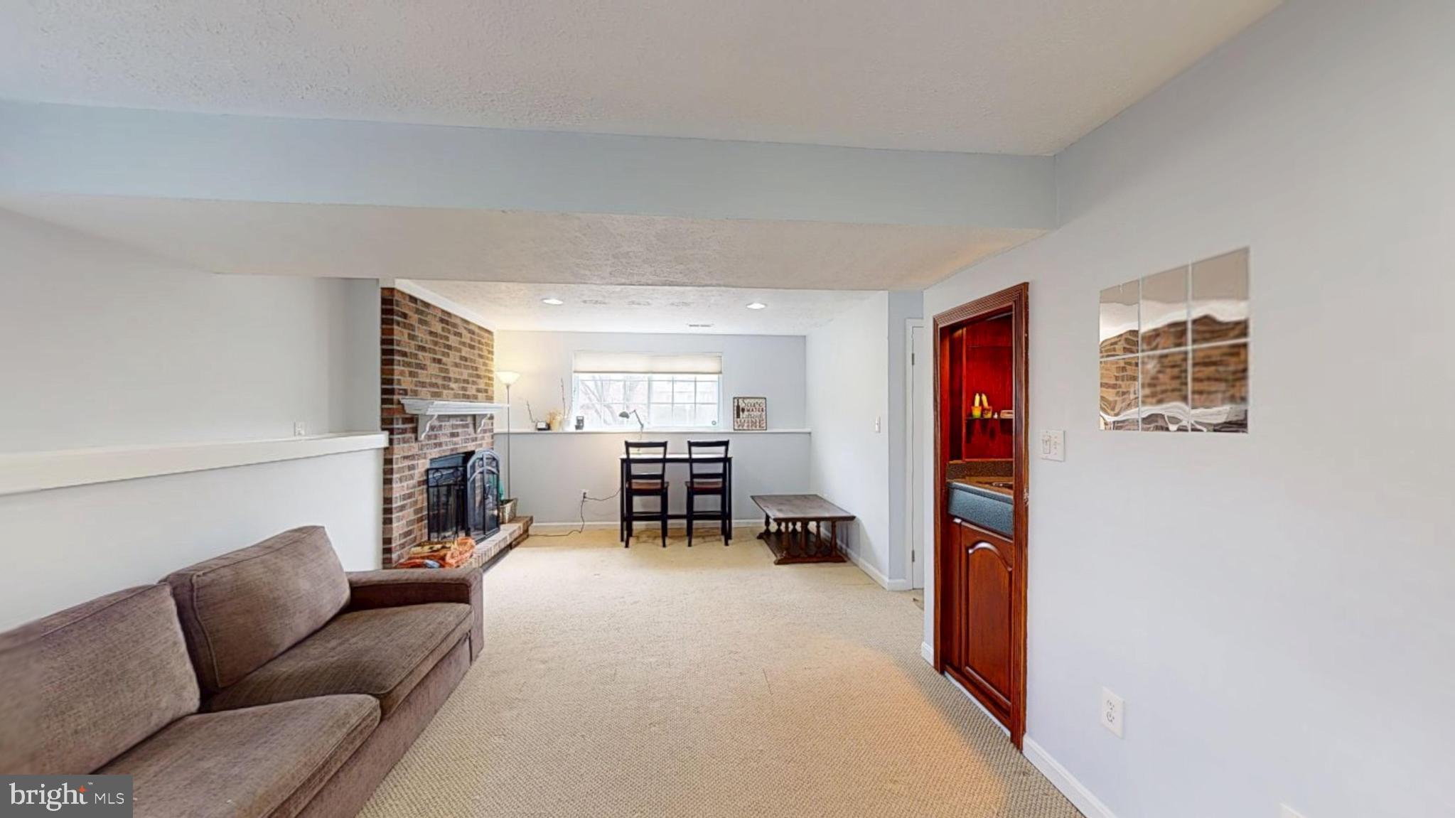 EMORY GROVE - Residential