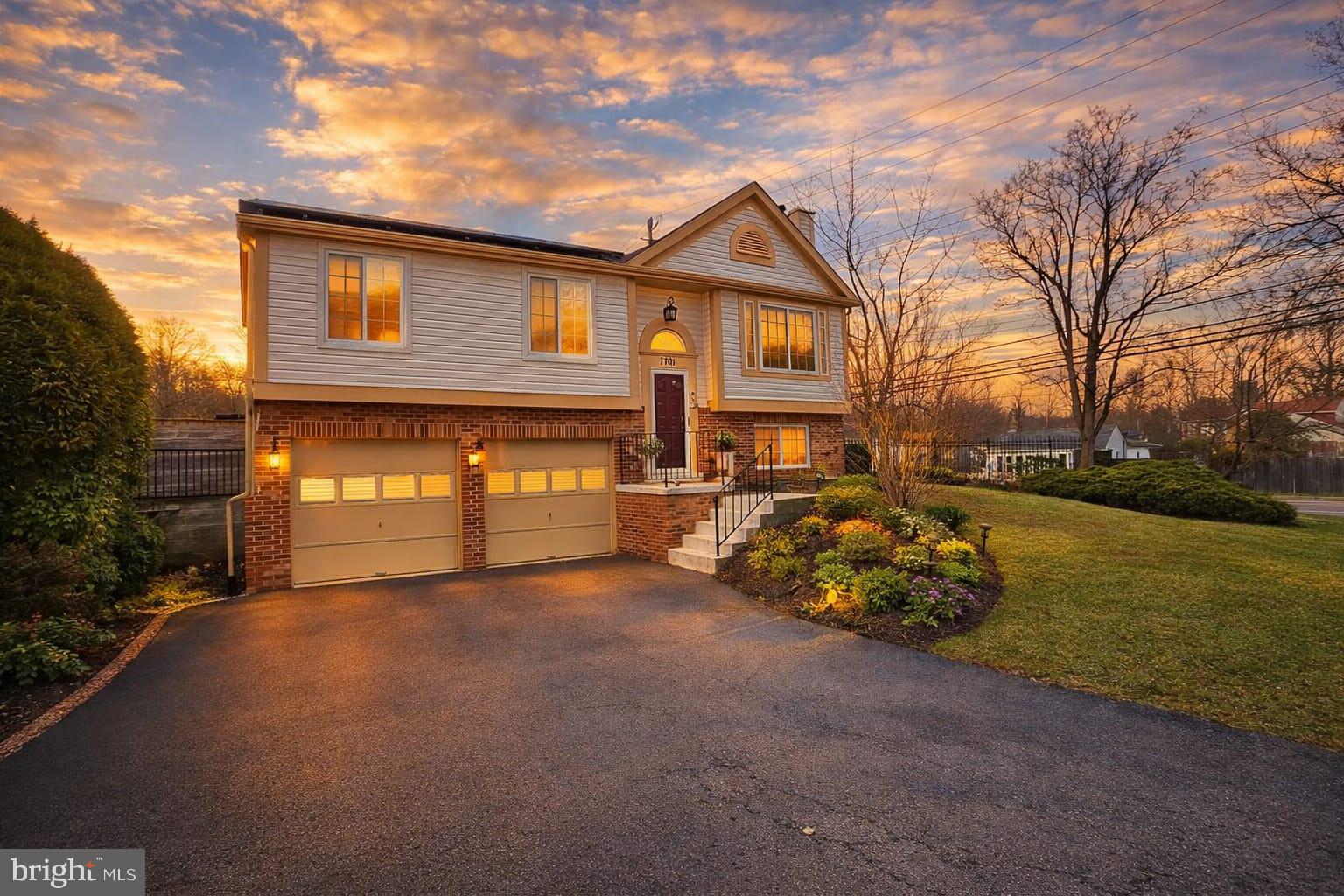 EMORY GROVE - Residential