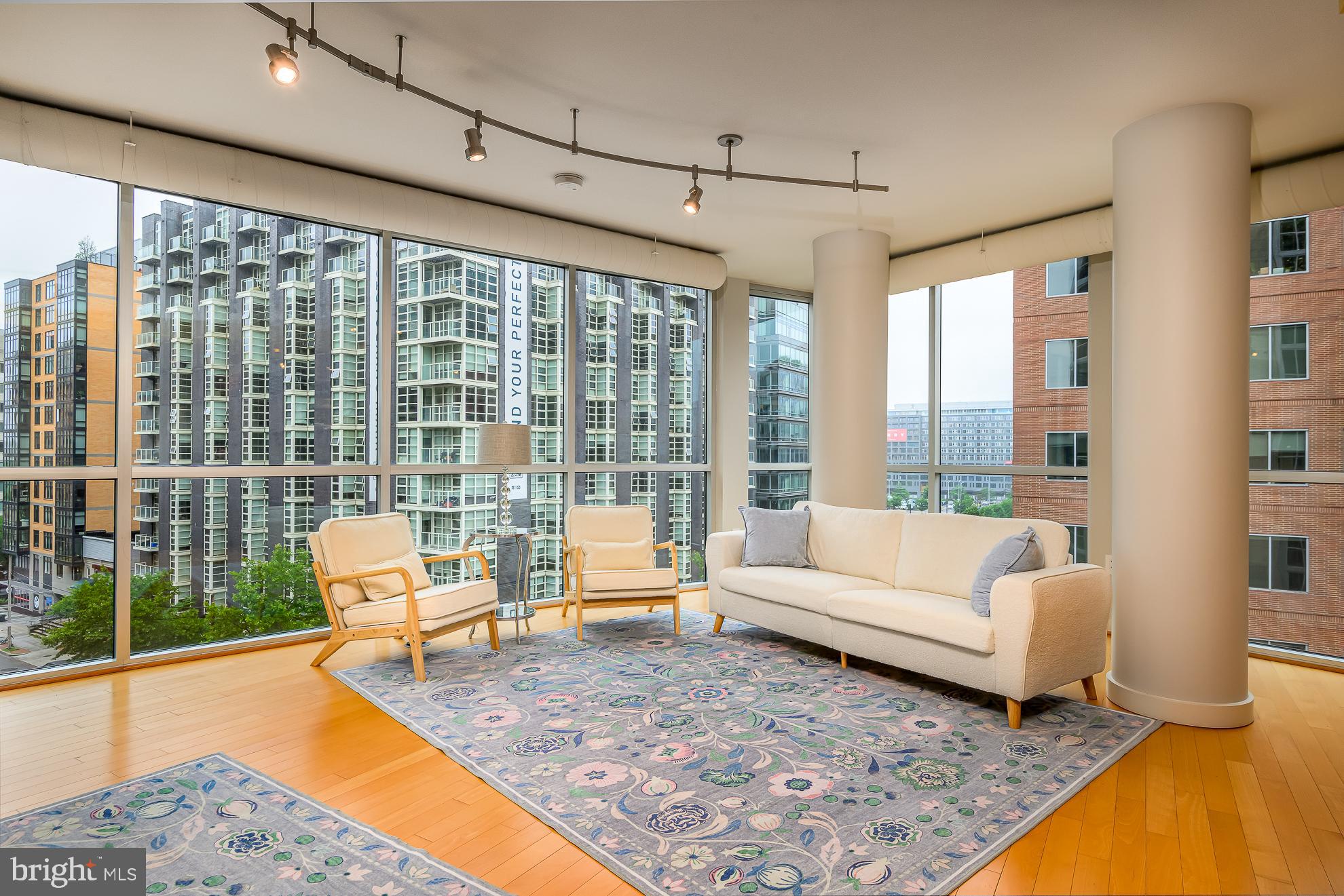 1025 1ST STREET SE 713