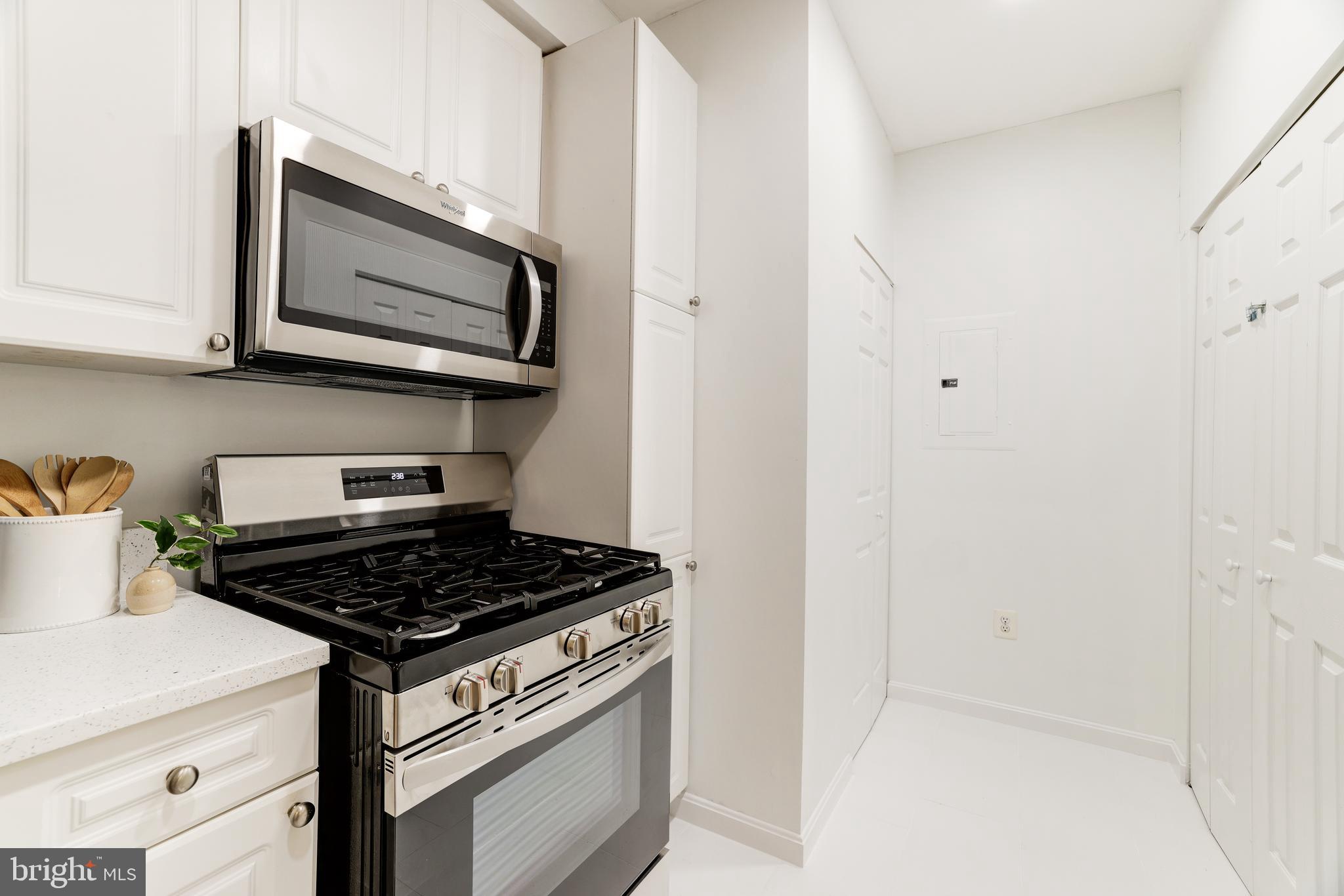 STRATFORD CONDOMINIUMS - Residential