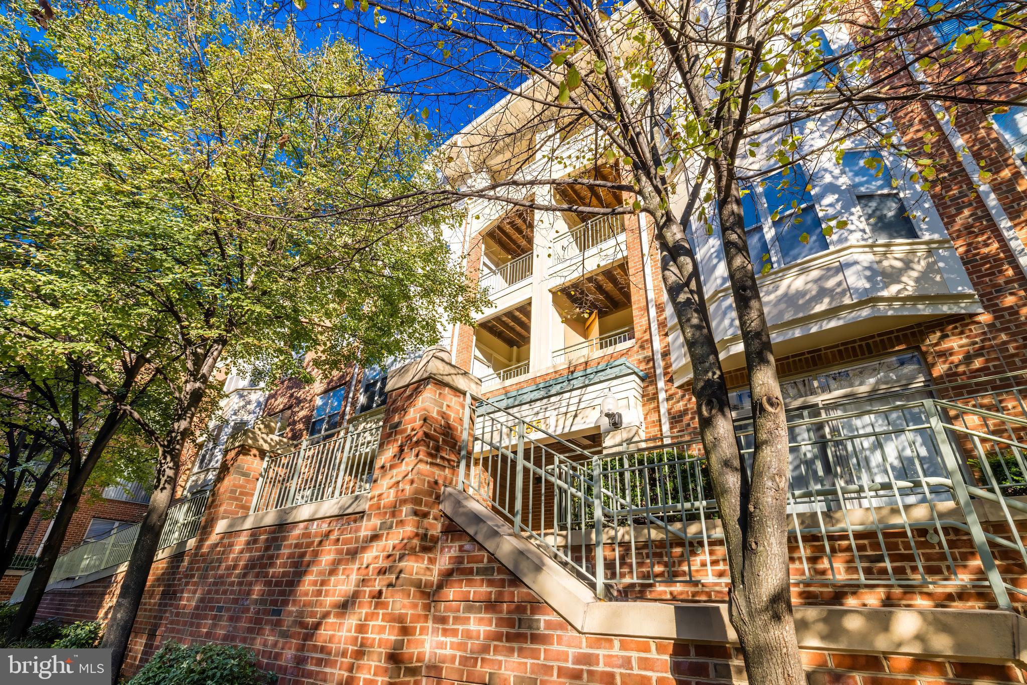 STRATFORD CONDOMINIUMS - Residential