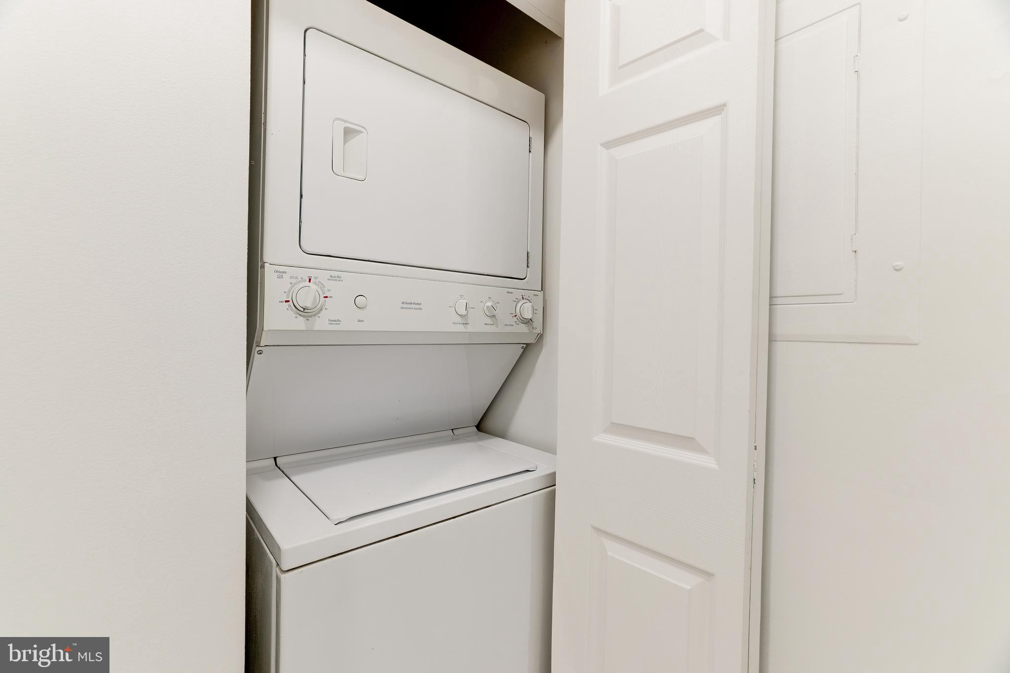 STRATFORD CONDOMINIUMS - Residential